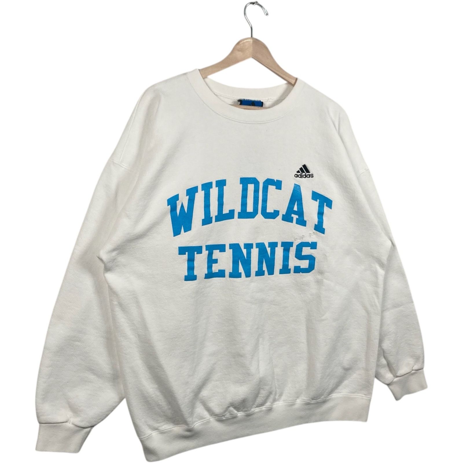 Adidas Vintage Adidas Wildcat Tennis Chest Spellout Crewneck XL Size US XL / EU 56 / 4 - 4 Thumbnail