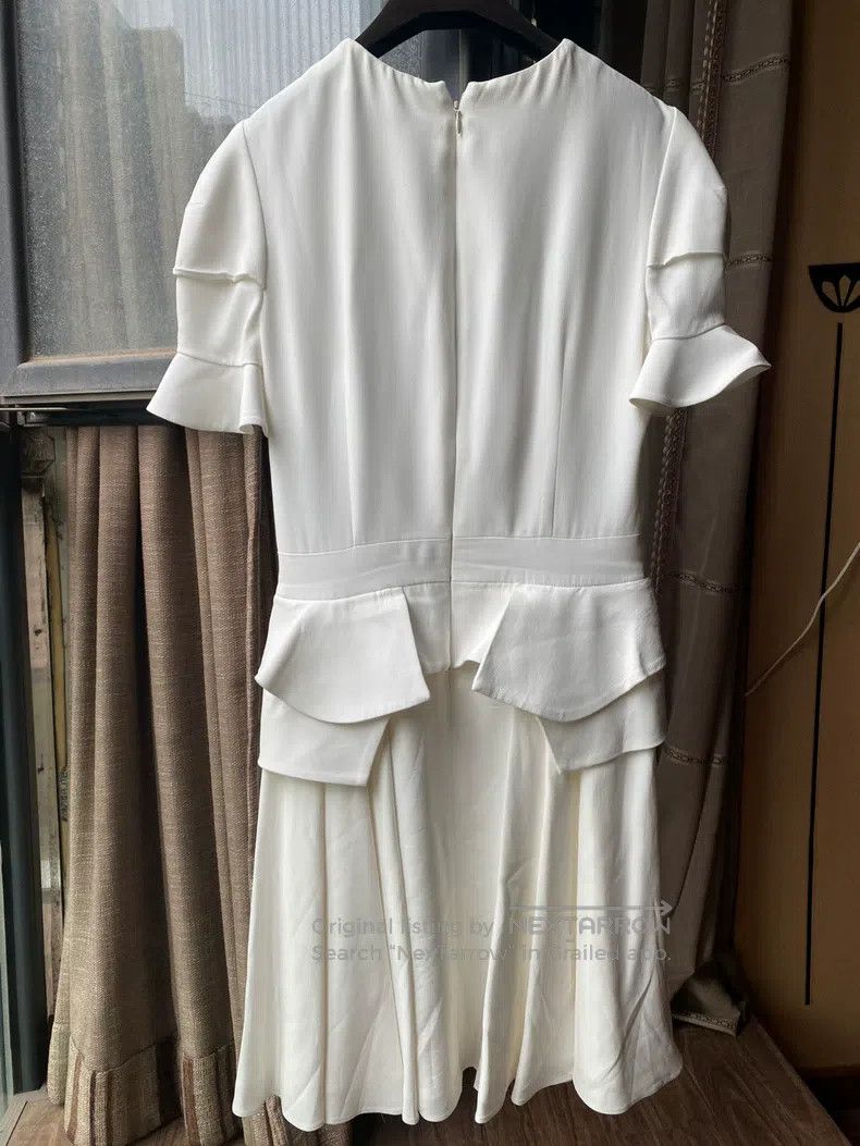 Alexander McQueen Alexander Mcqueen White dress Size XS / US 0-2 / IT 36-38 - 4 Thumbnail