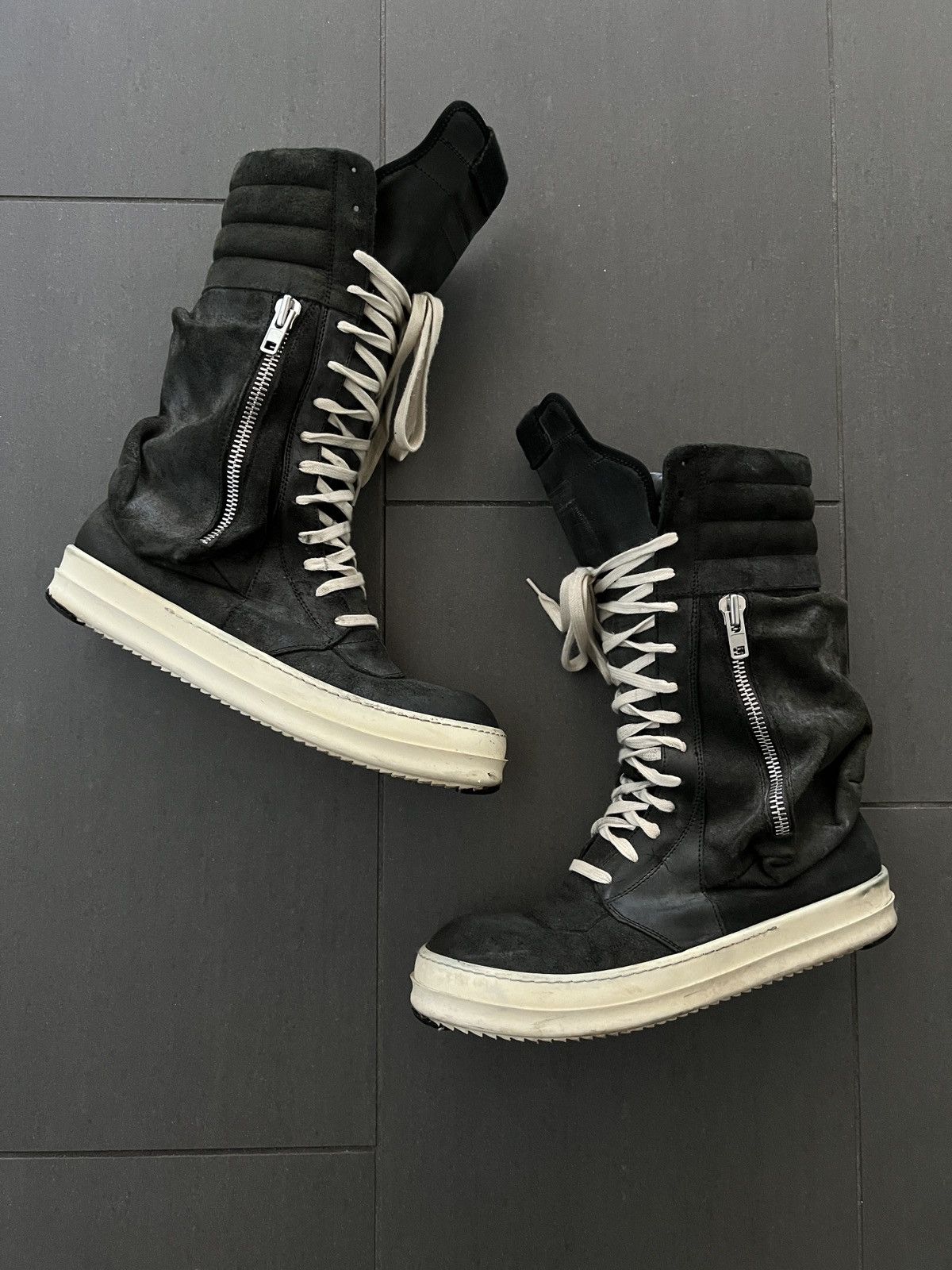 Pre-owned Rick Owens X Rick Owens Drkshdw Rick Owens Blistered Leather Cargobaskets (42) Shoes In Black