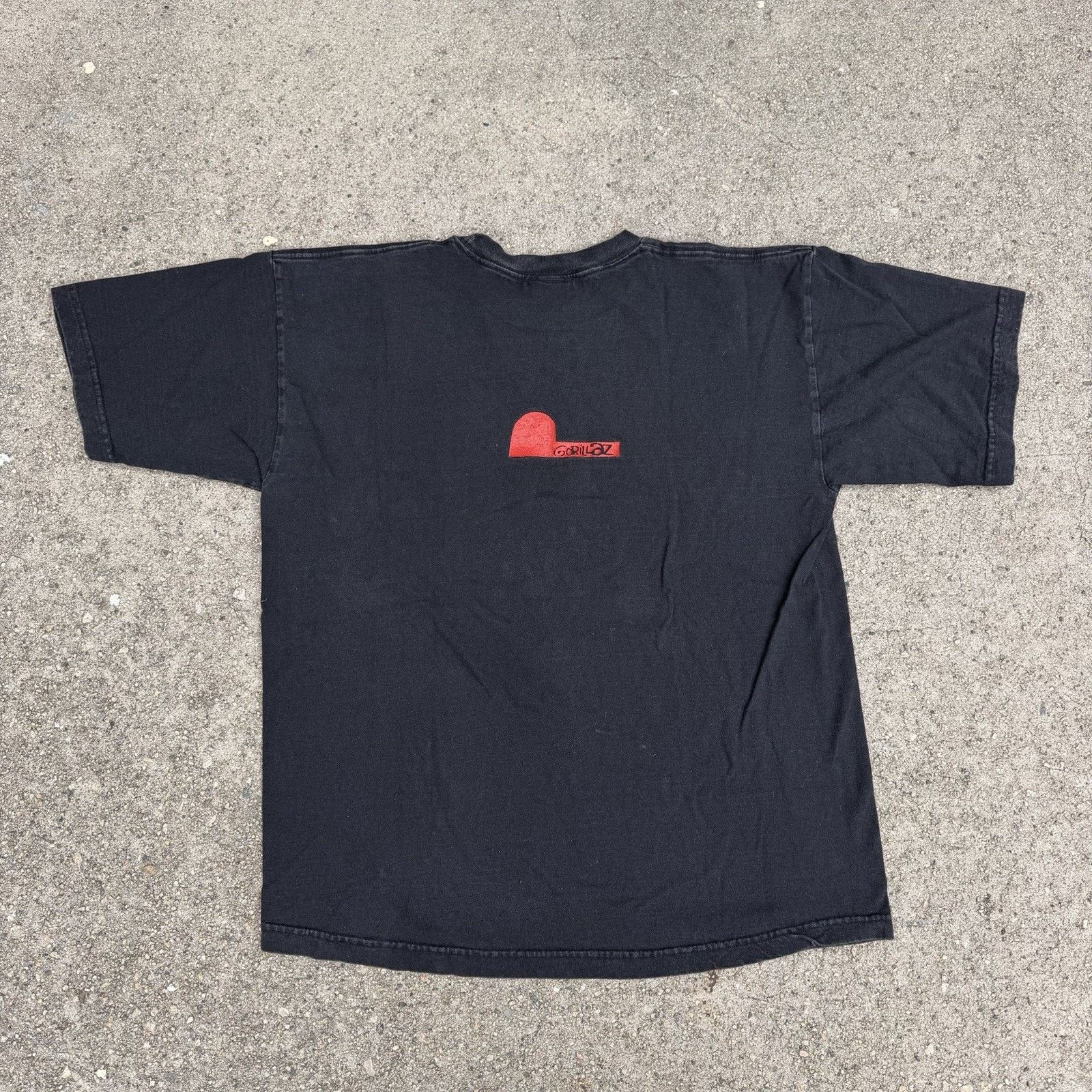 Band Tees × Vintage Vintage Y2K Gorillaz Black Band Tee T-Shirt Fits M/L Size US M / EU 48-50 / 2 - 4 Thumbnail