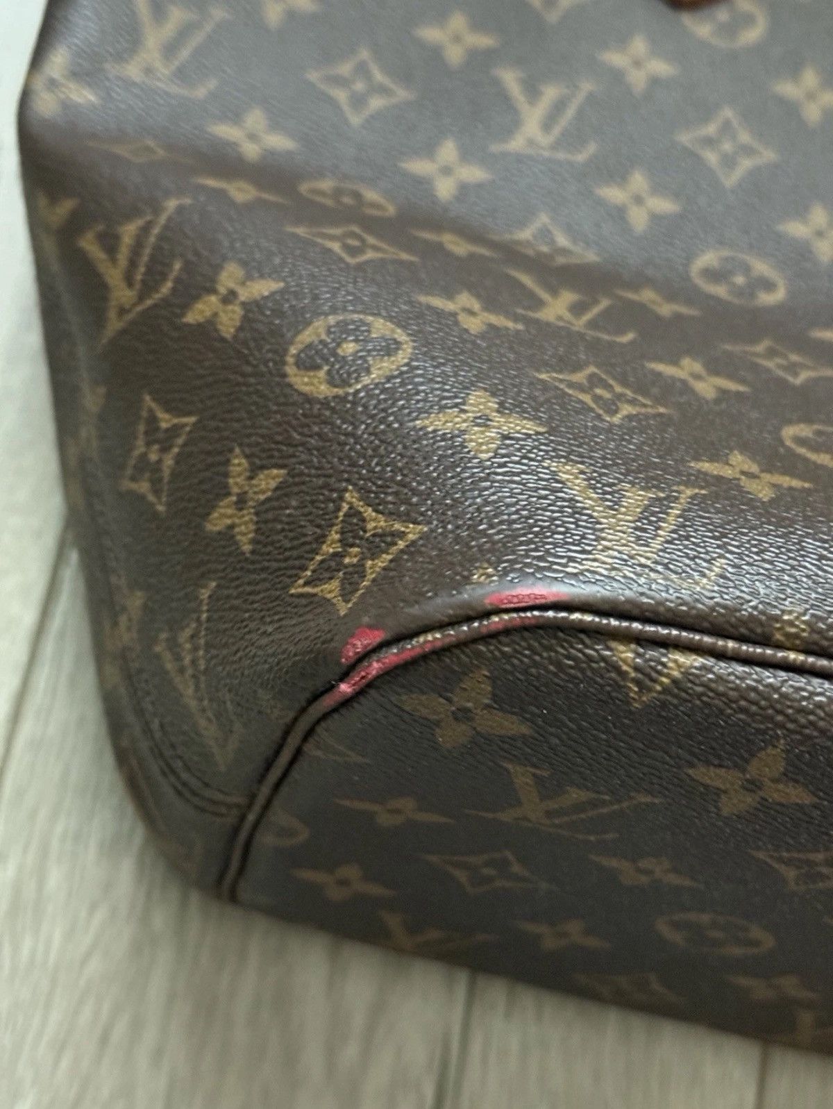 Louis Vuitton Louis Vuitton Monogram Purse Articles de Voyage Red Interior Size ONE SIZE - 8 Thumbnail