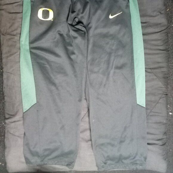 NCAA × Nike × Vintage Vintage Nike Therma-Fit Oregon Ducks Sweat Pants Joggers Size US 32 / EU 48 - 3 Thumbnail