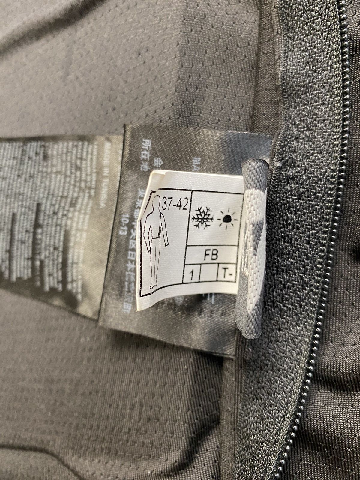 Dainese × Sports Specialties Dainese Winter Sports Armour Size XL Size US XL / EU 56 / 4 - 13 Thumbnail
