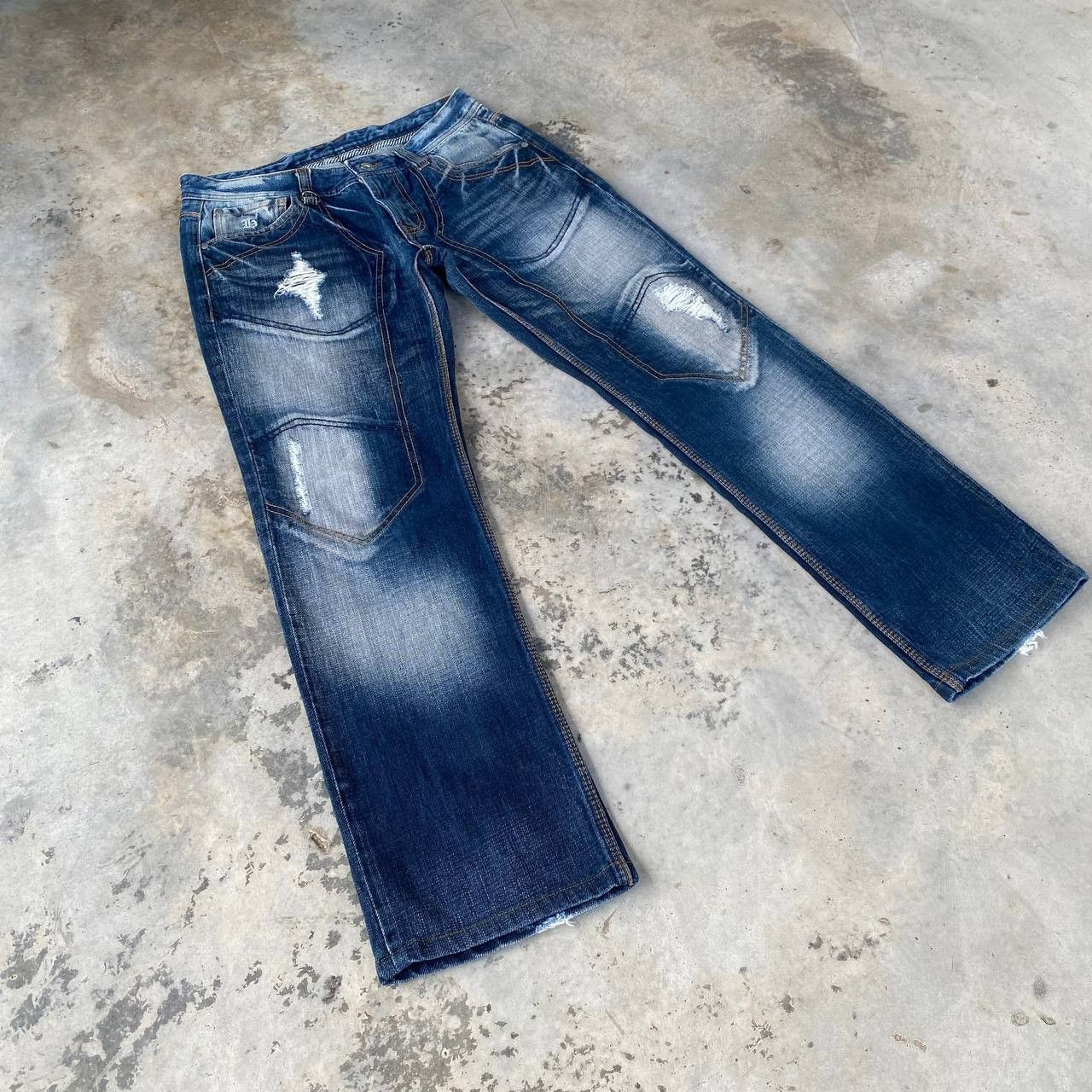 HIDEAWAYS Japan Hideaways Nicole Distressed "Engineered"Panelled Denim Size US 30 / EU 46 - 2 Thumbnail