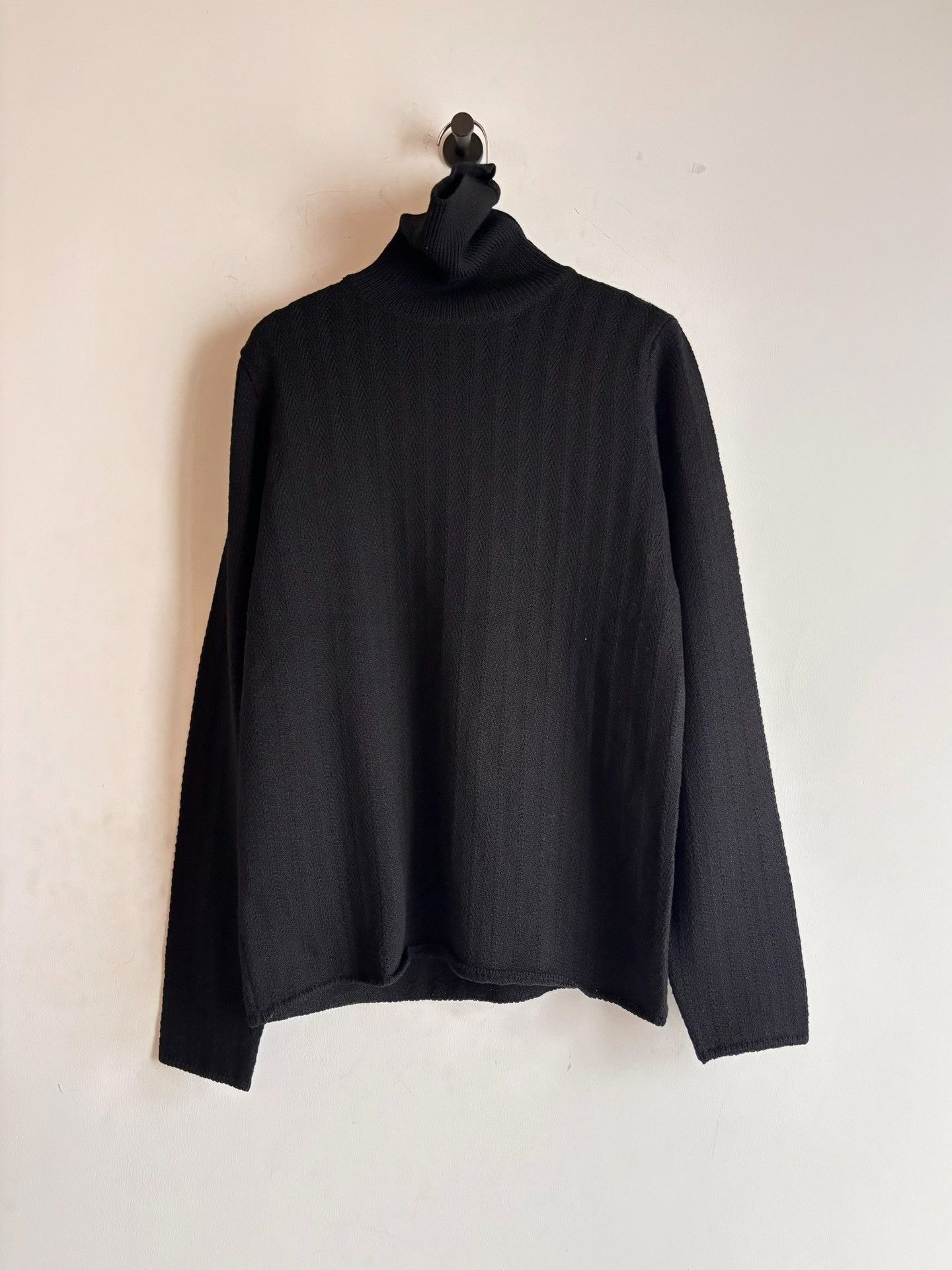 Helmut Lang Helmut Lang 00's Black Turtleneck Sweater Size US S / EU 44-46 / 1 - 1 Thumbnail