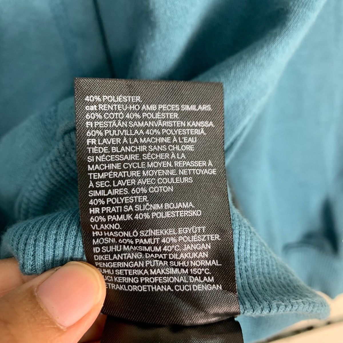 H&M H&M Essentials Relaxed Fit Hoodies Turquoise #0775-C35 Size US S / EU 44-46 / 1 - 15 Thumbnail