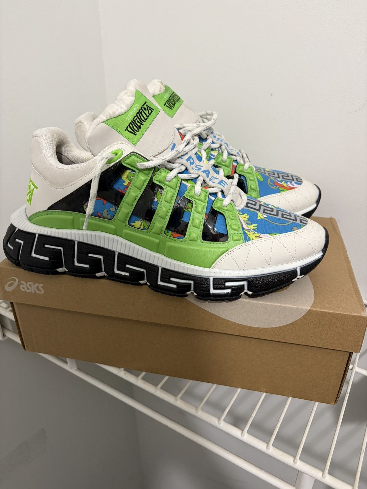 Versace Versace Trigreca Sneakers Size US 12 / EU 45 - 7 Thumbnail