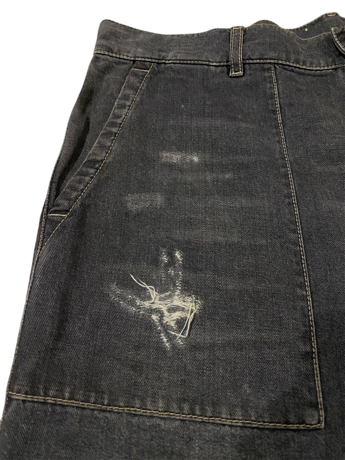 Brunello Cucinelli Brunello Cucinelli Dark Wash Smoky Black Distressed Jeans Size US 34 / EU 50 - 5 Thumbnail