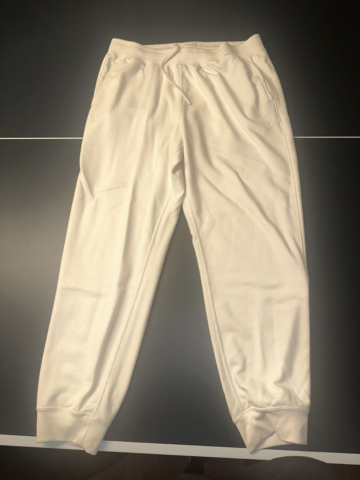 Uniqlo Uniqlo Sweatpants Size US 36 / EU 52 - 1 Thumbnail