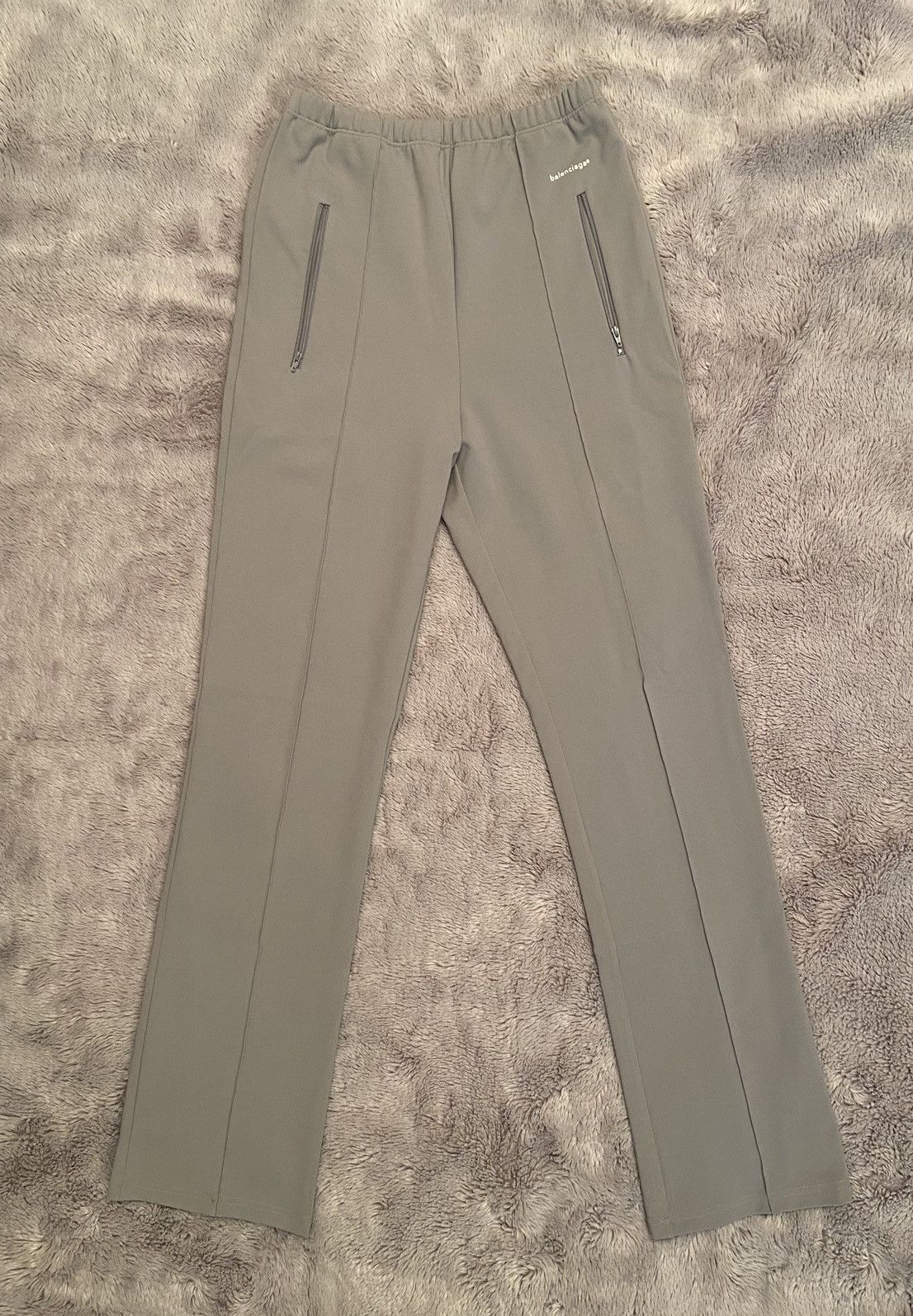 Balenciaga Balenciaga gray comfy pants Size US 30 / EU 46 - 1 Thumbnail