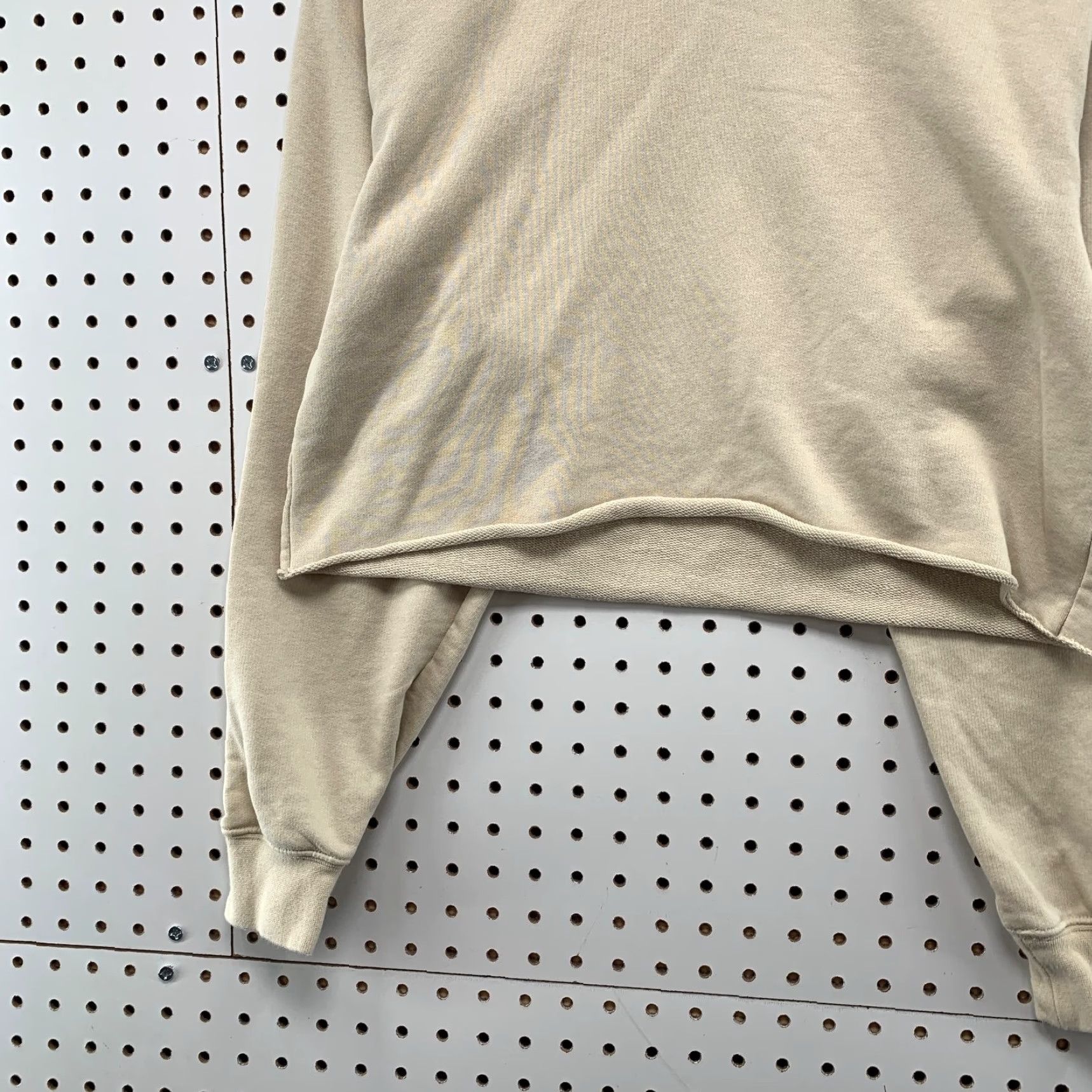 Aritzia Aritzia TNA Sweatshirt Womens Small Beige Cropped Fleece Long Sleeve Crew Neck Pullover Knit Shirt Size S / US 4 / IT 40 - 5 Thumbnail