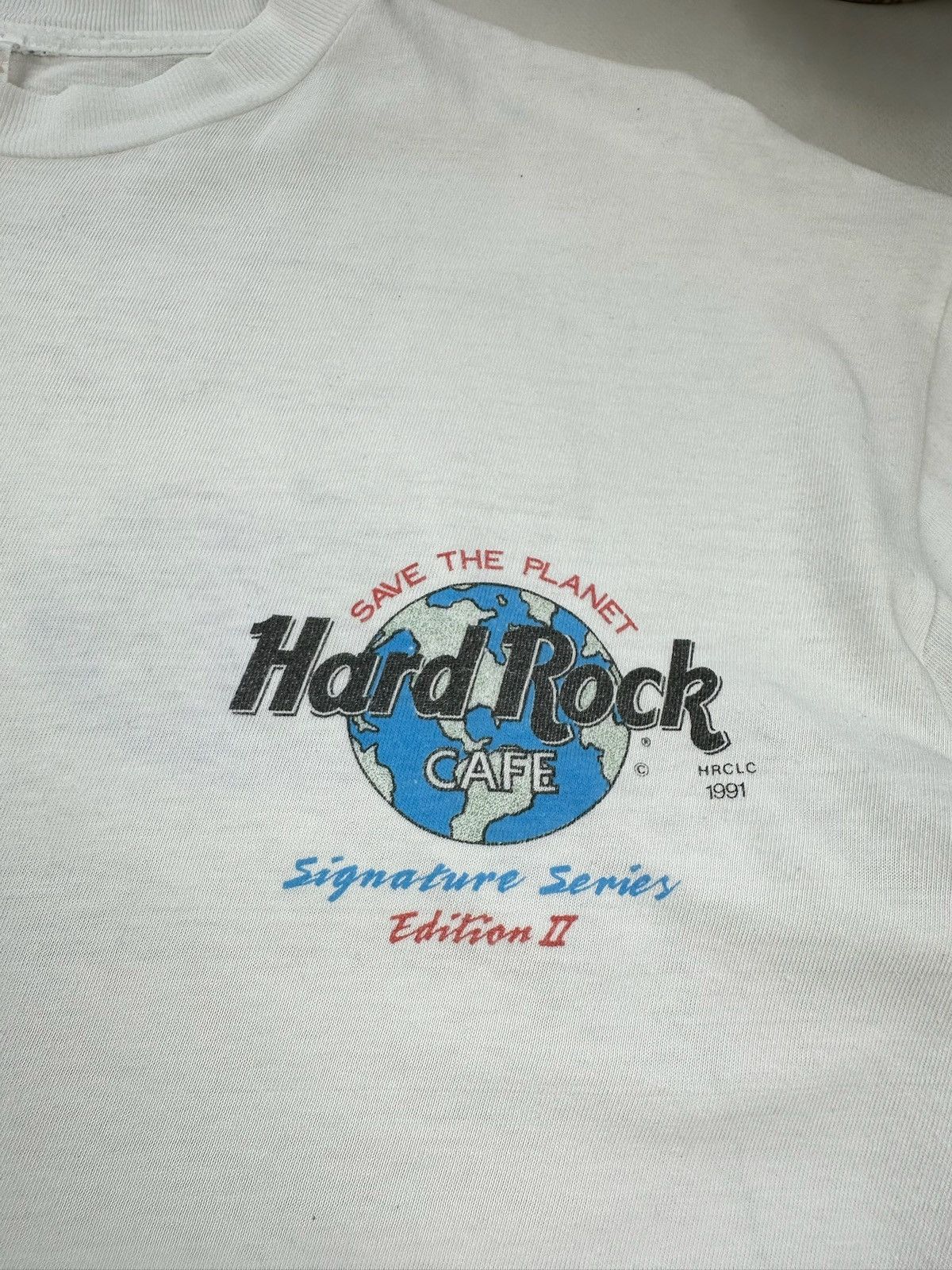 Hard Rock Cafe × Vintage Vintage 90s John Lennon art tee Hard Rock Cafe T Shirt Size US XL / EU 56 / 4 - 3 Thumbnail