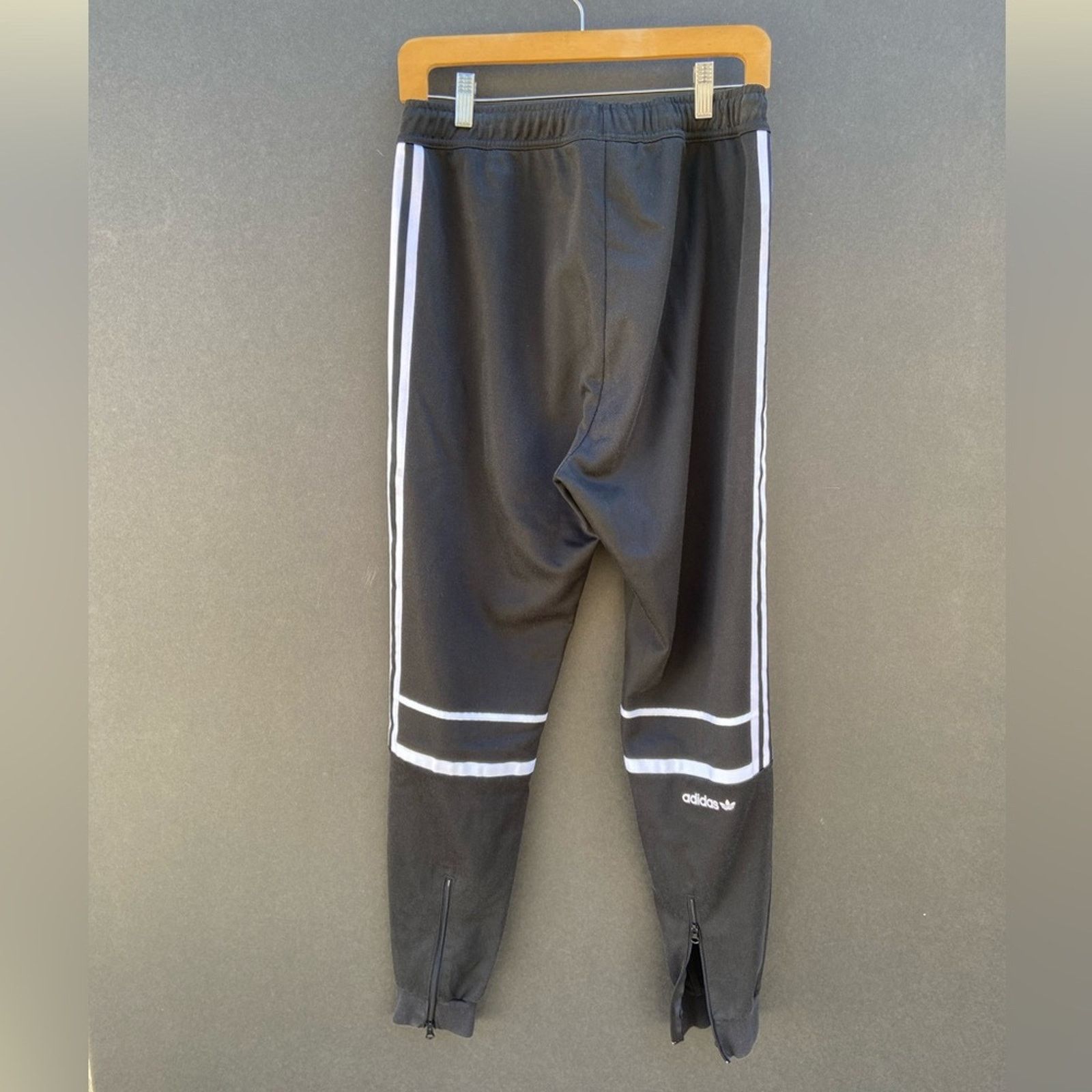 Adidas VTG Adidas zip-up trackpants Size 30" / US 8 / IT 44 - 2 Thumbnail