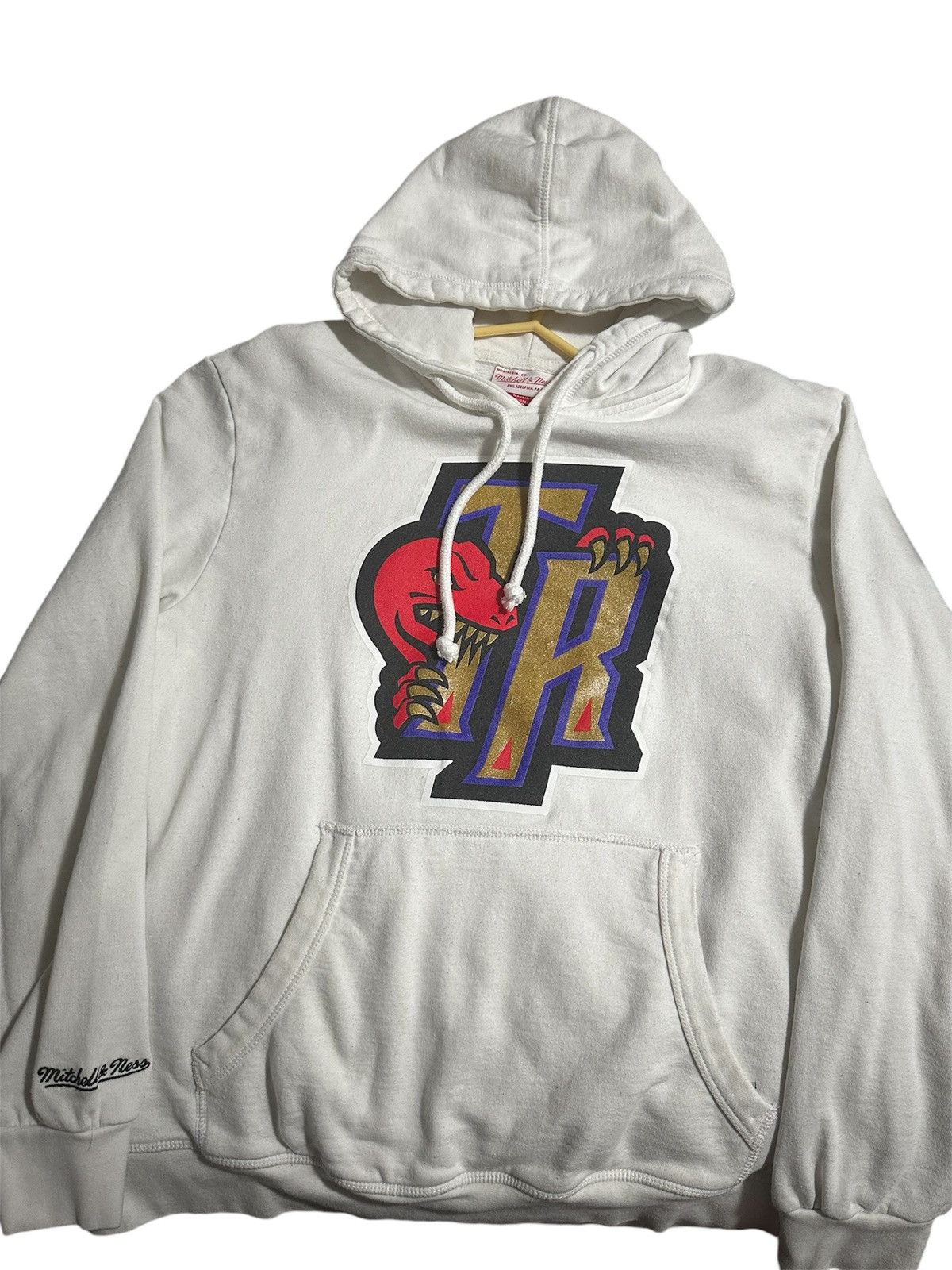 Mitchell & Ness Mitchell & Ness NBA Raptors TR Gold Bite Hoodie Size US L / EU 52-54 / 3 - 1 Thumbnail