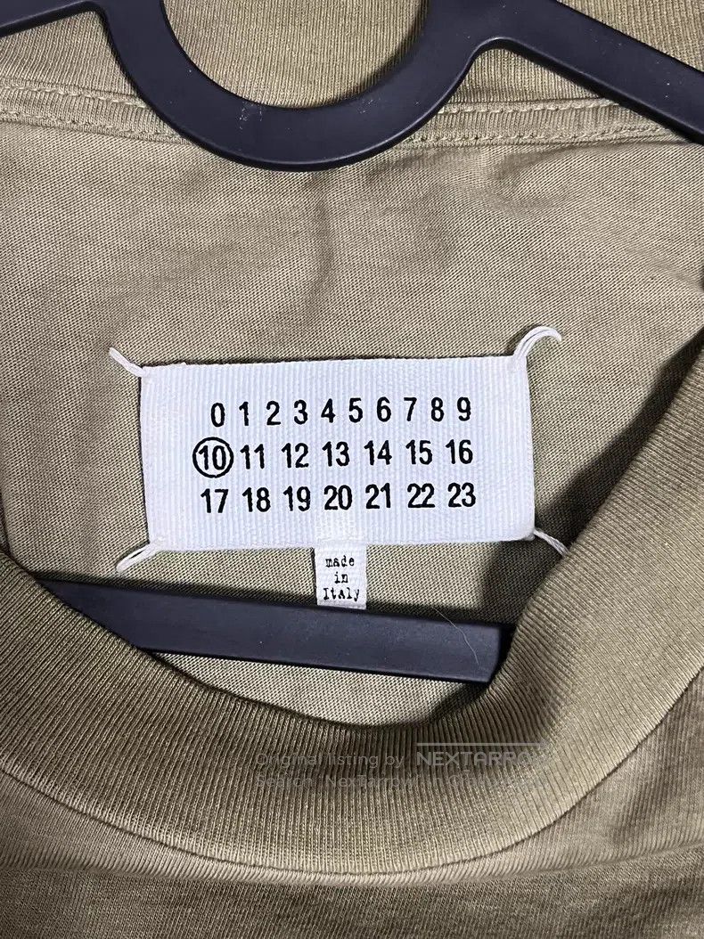 Maison Margiela Maison Margiela T-shirt with four-corner logo print on the Size US S / EU 44-46 / 1 - 3 Thumbnail