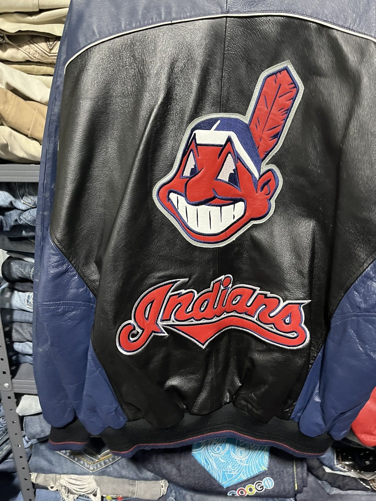 MLB × Vintage Crazy Vintage 90s Cleveland Indians MLB Leather Jacket RARE Size US XL / EU 56 / 4 - 9 Thumbnail