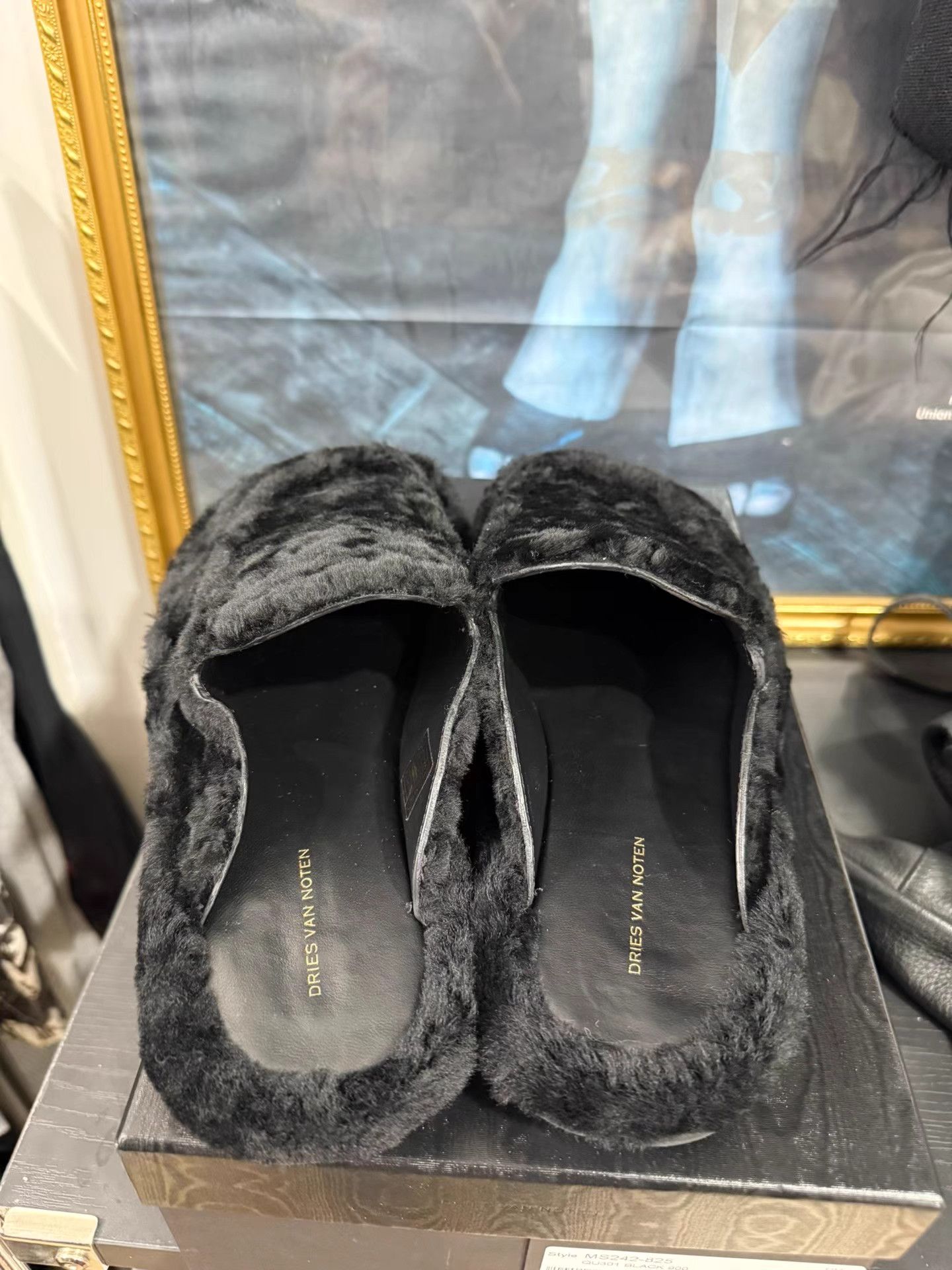 Dries Van Noten Dries van noten Furry Loafer Slides K20 Size US 8 / EU 41 - 5 Thumbnail