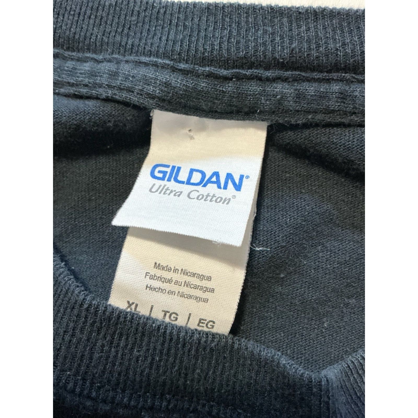 Gildan VINTAGE Dead Mall Bunny Rabbit Last May I Was Telling Her I Loved Her Black L/S T-Shirt Mens XL Black Graphic L/S T-Shirt Gildan Used Size US XL / EU 56 / 4 - 5 Thumbnail