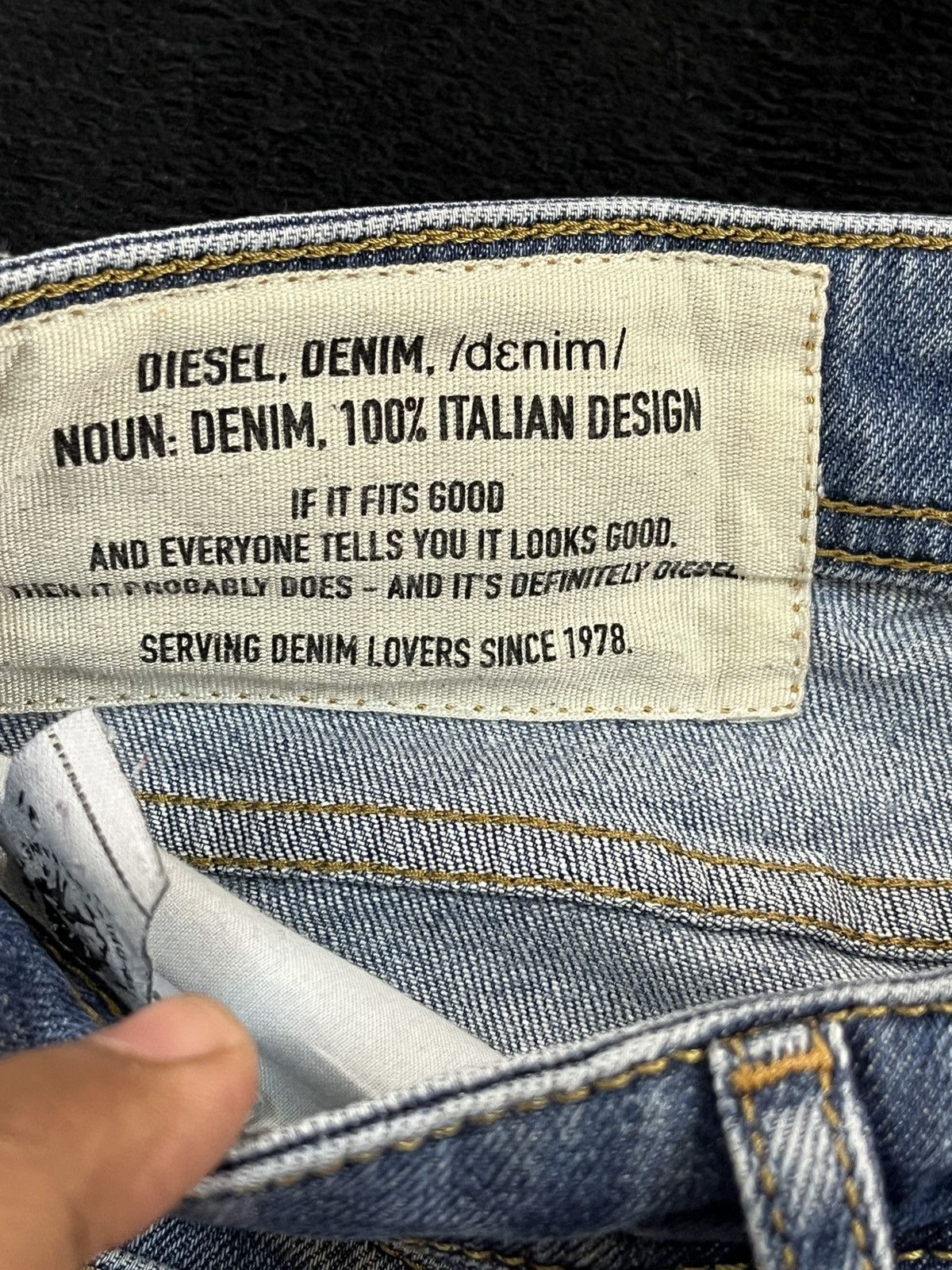 Diesel × Diesel Black Gold Vintage Diesel Zatiny Flare Faded Denim Size US 33 - 10 Thumbnail