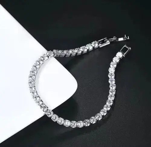 Jewelry Bracelet Rhinestone Size ONE SIZE - 1 Thumbnail