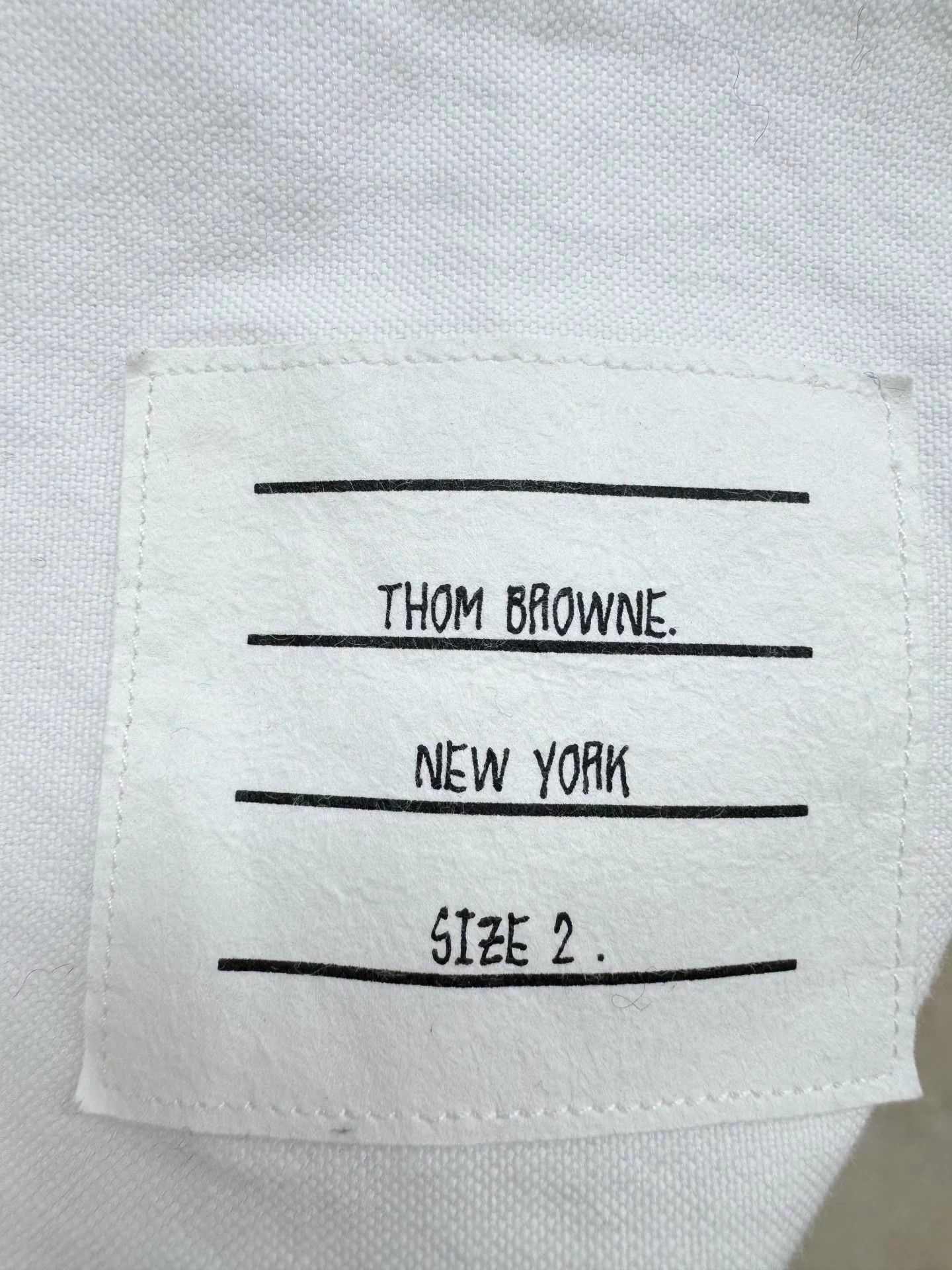 Thom Browne Thom Browne TB shirt size 2 worn 2 times cleaned Size US M / EU 48-50 / 2 - 2 Thumbnail