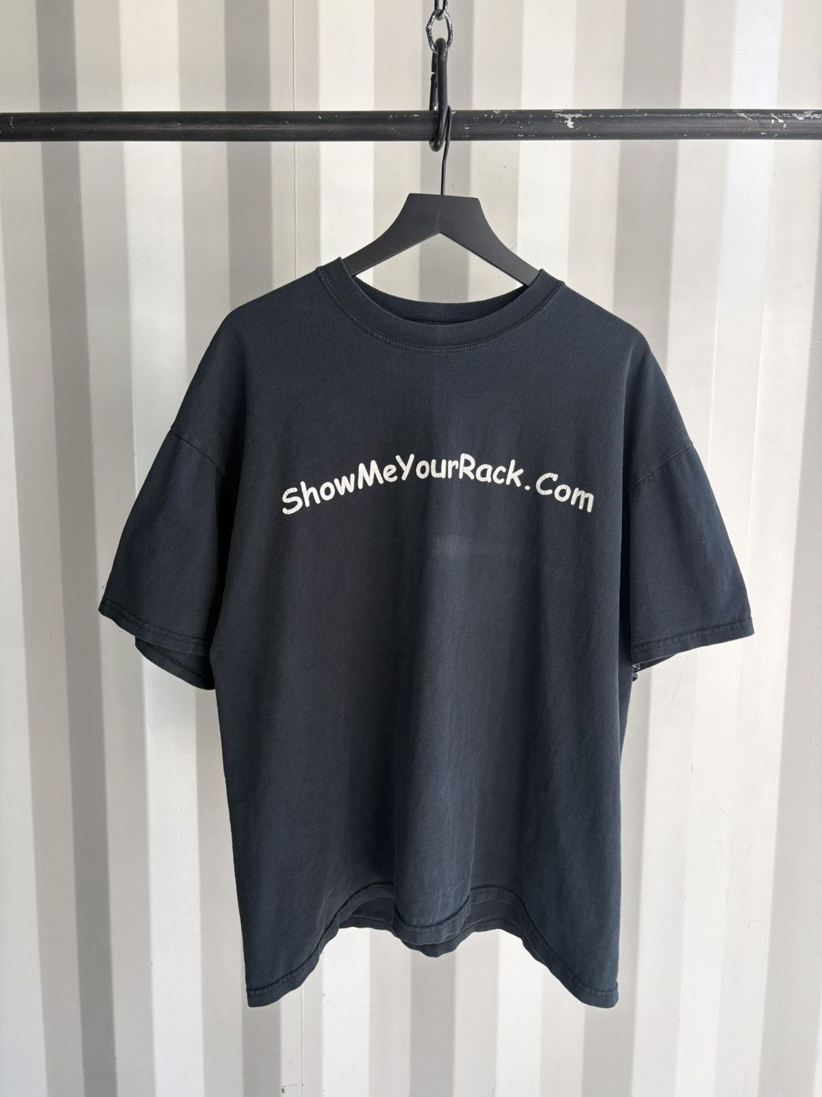 Vintage Show Me Your Rack Thrashed Faded Distressed Shirt GRUNGE Size US XXL / EU 58 / 5 - 1 Thumbnail