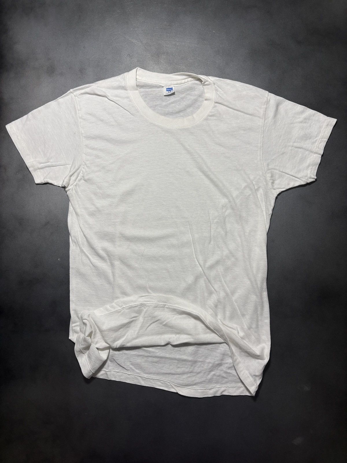 Hanes Vintage Hanes T-Shirt 1970s Blank Tee 1980s White Blue Tag Size US M / EU 48-50 / 2 - 2 Thumbnail