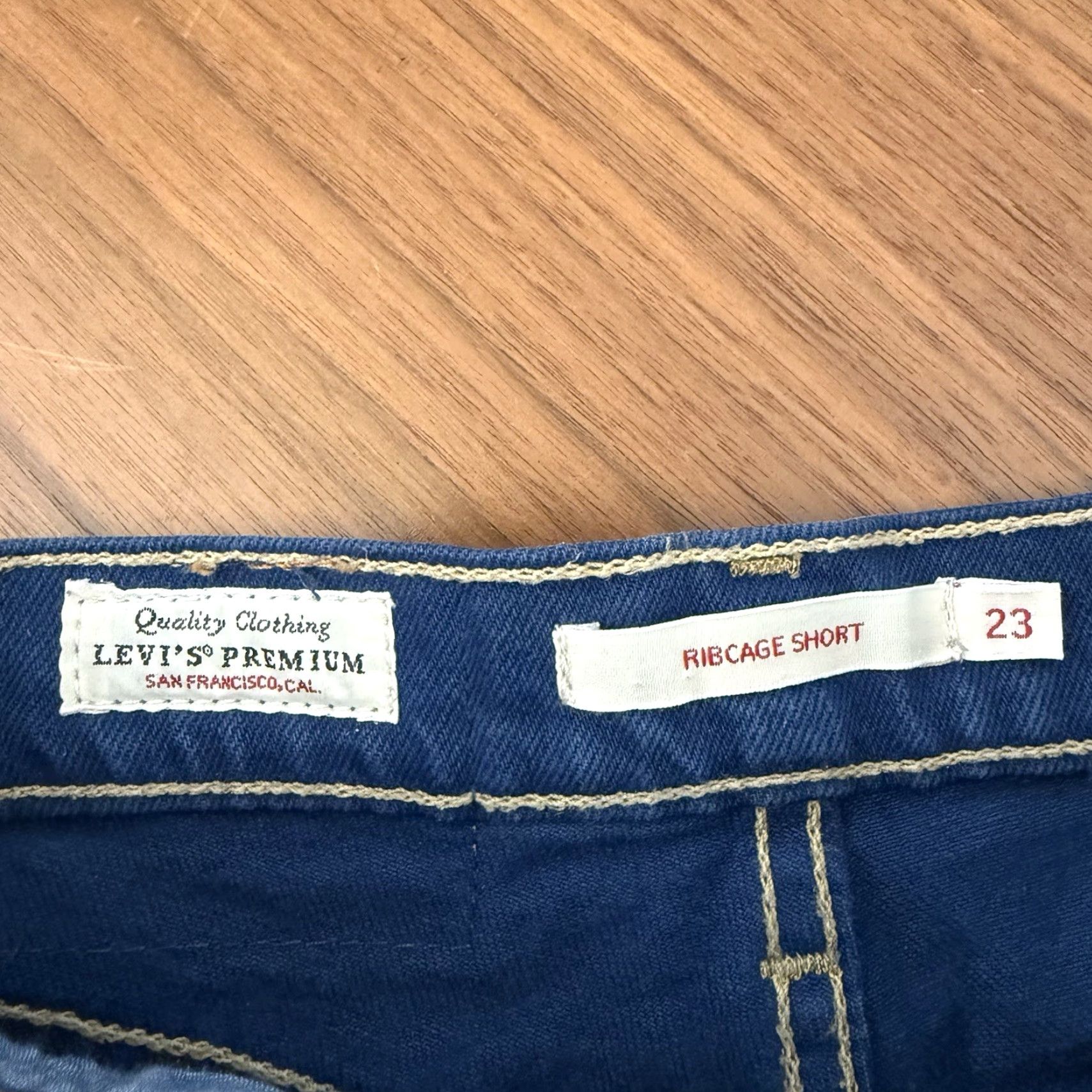 Levi's Levi's Super High Rise Blue Cut-Off Denim Shorts Size 23 User: Levi's Super High Rise Blue Denim Cut-Off Shorts Size 23 Size 40" / US 18 - 3 Thumbnail