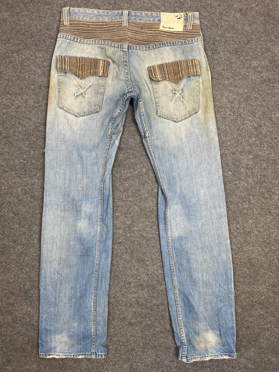 Japanese Brand japanese brand navajo style distressed denim Size US 36 / EU 52 - 1 Thumbnail