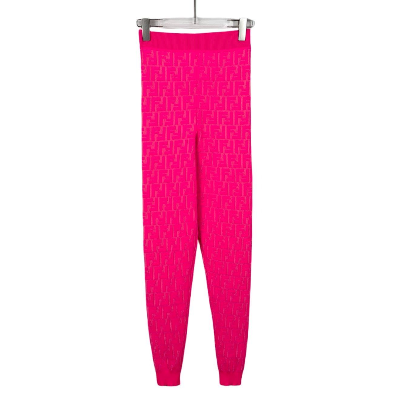 Fendi Fendi Pink Logo Monogram Knit Jogger Pants (Size M) Size 40" / US 18 - 1 Thumbnail