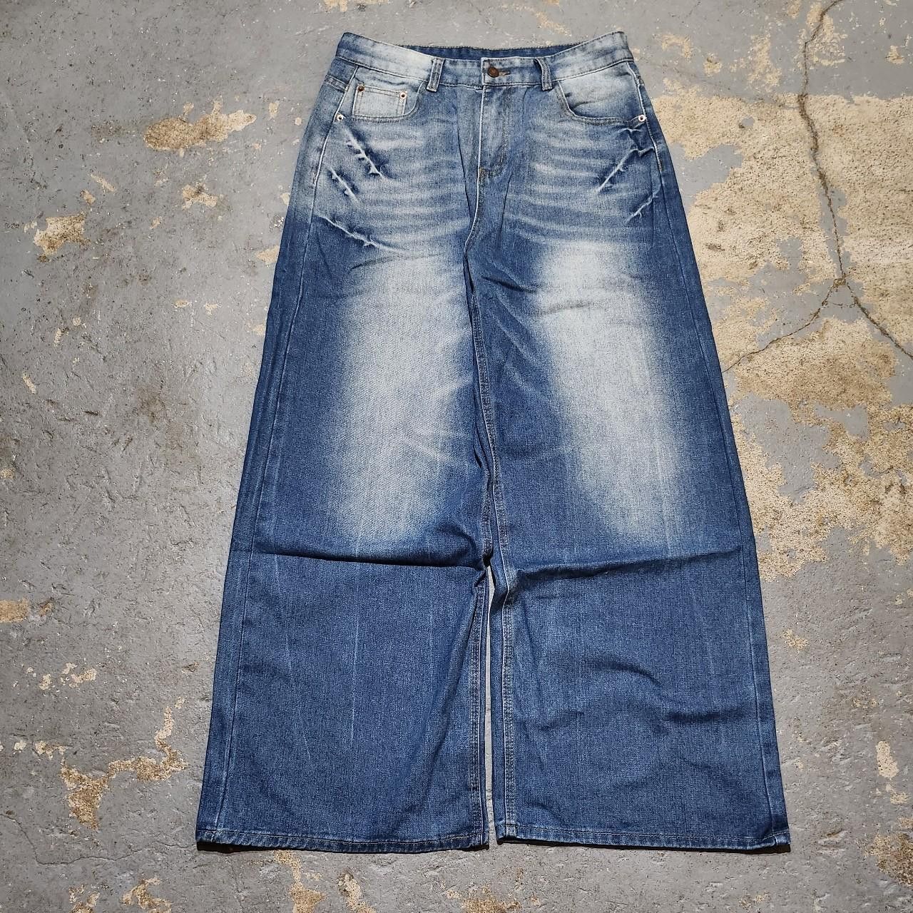 Japanese Brand Faded blue baggy jeans wide leg loose fit y2k styke Size US 32 / EU 48 - 2 Thumbnail
