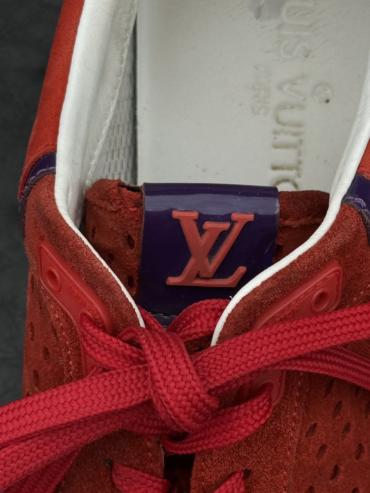 Louis Vuitton Louis Vuitton red suede trainers sneakers Size US 8 / IT 38 - 12 Thumbnail