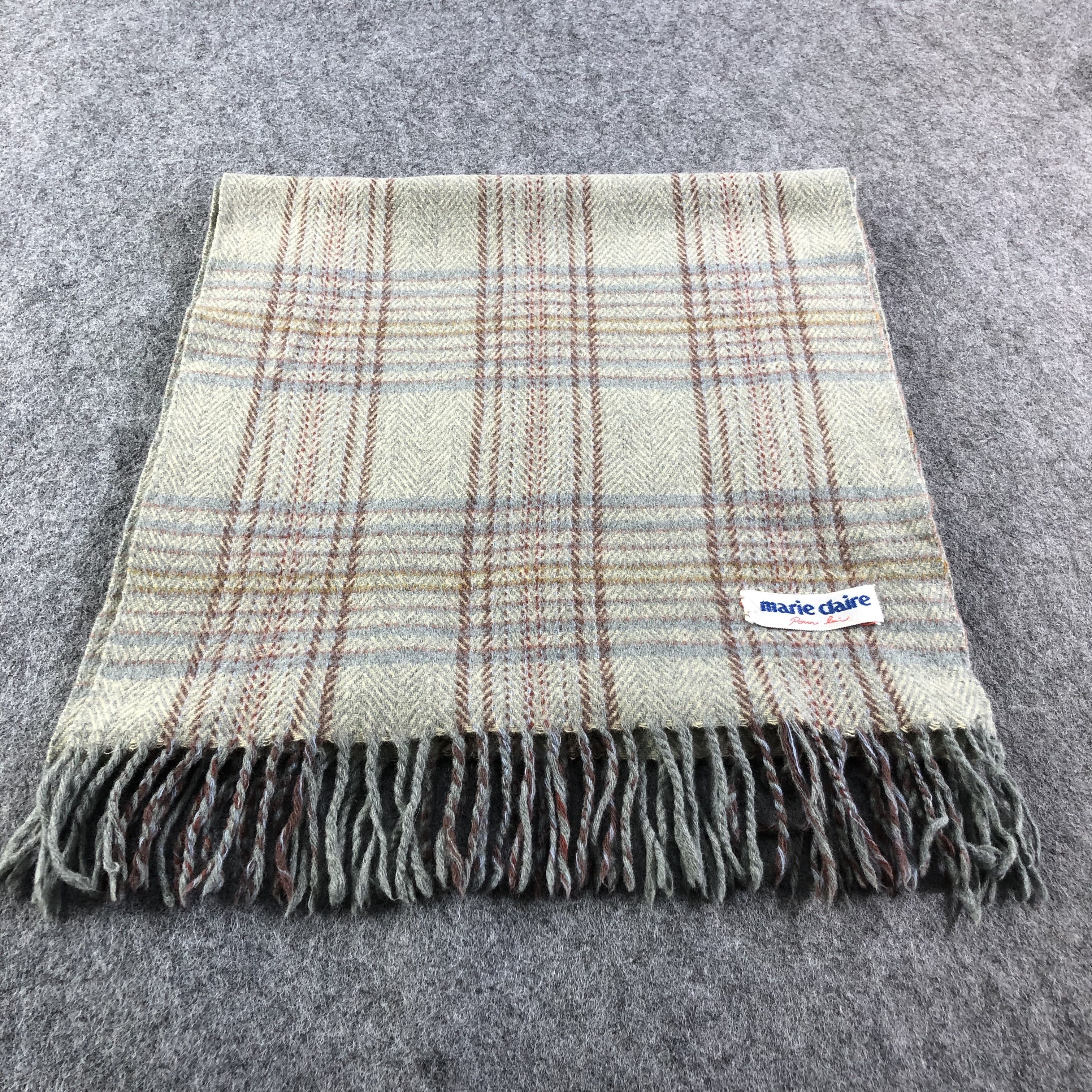 Japanese Brand Marie Claire Wool Scarf Muffler V1617 Size ONE SIZE - 1 Thumbnail