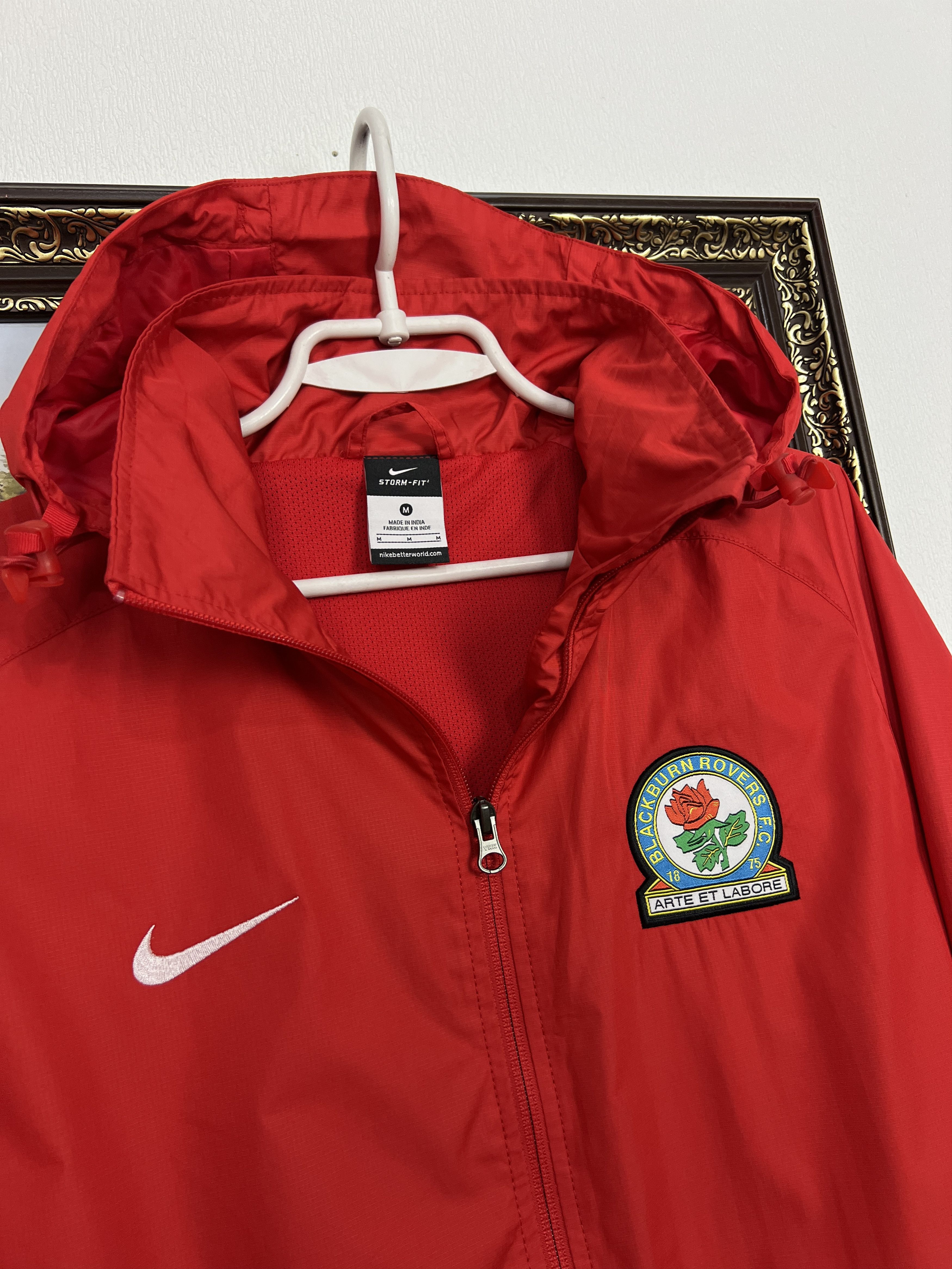 Nike Blackburn Rovers Football Jacket Hooded Windbreaker TrackTop Size US M / EU 48-50 / 2 - 4 Thumbnail