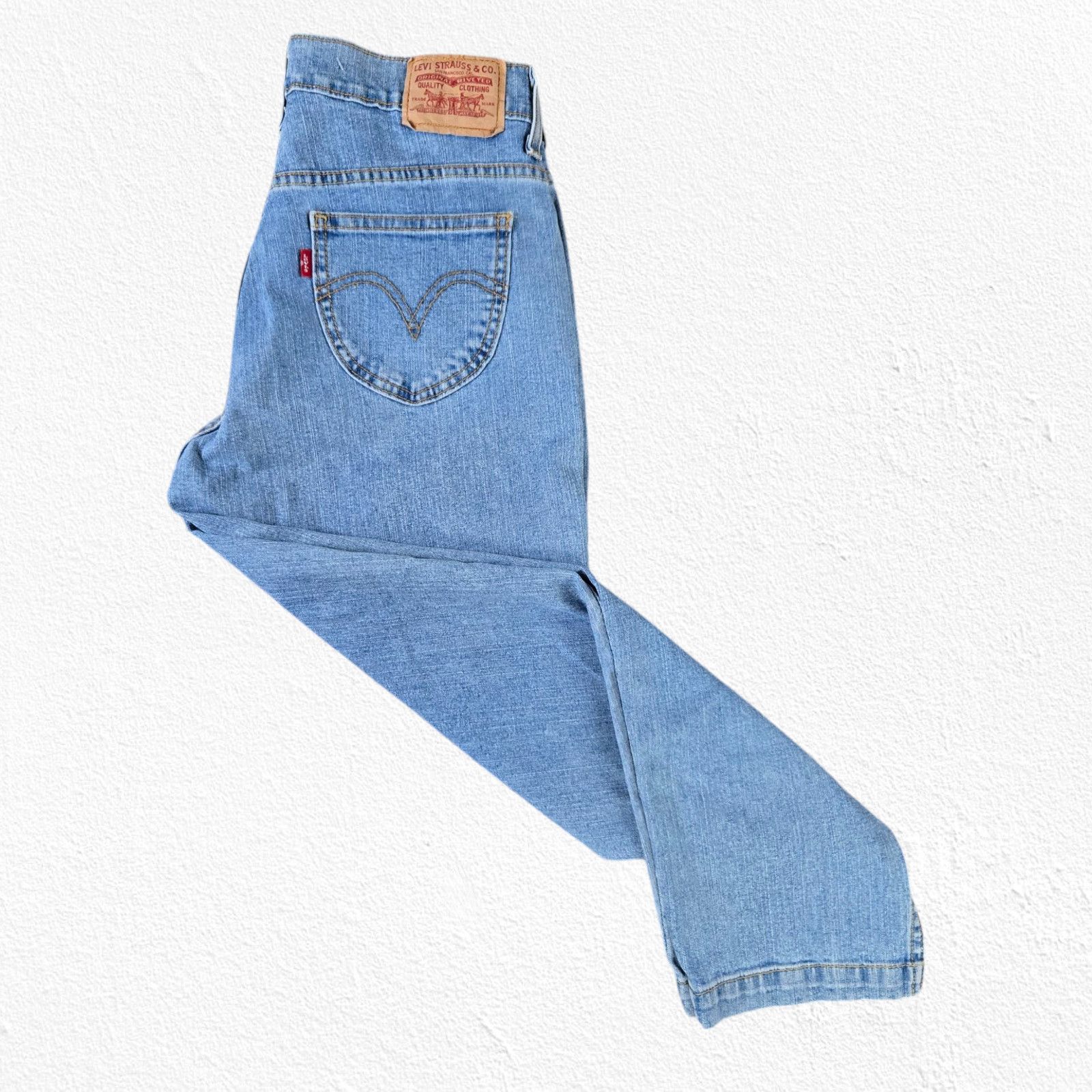 Levi's Y2K Levi's Light Wash Straight Capri Jeans Size 6 Size 28" / US 6 / IT 42 - 7 Thumbnail