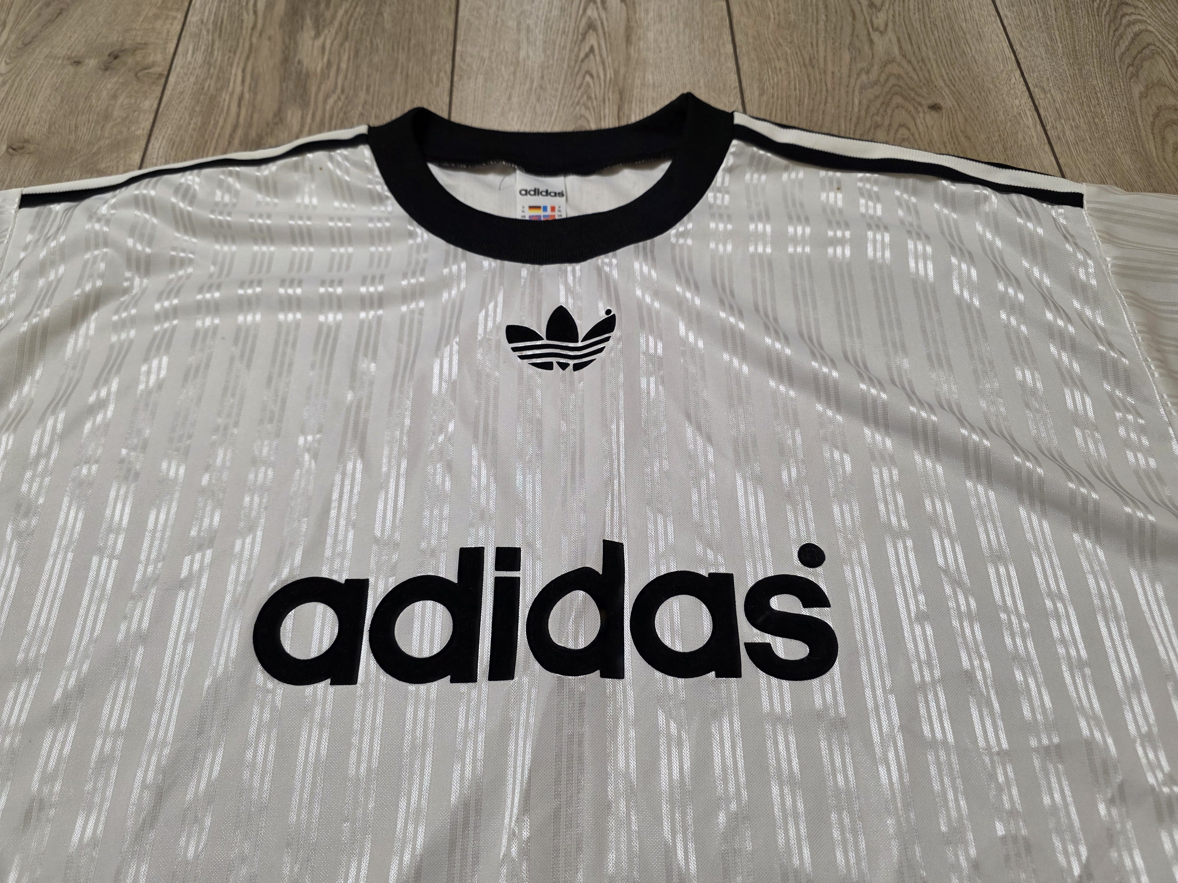 Adidas ADIDAS BIG LOGO VINTAGE 90S FOOTBALL SHIRT SOCCER JERSEY Size US XL / EU 56 / 4 - 3 Thumbnail