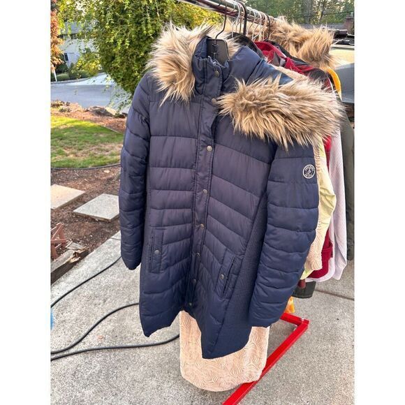 Abercrombie & Fitch Abercrombie Navy Puffer Trenchcoat w/ Faux Fur Hood M Size M / US 6-8 / IT 42-44 - 4 Thumbnail