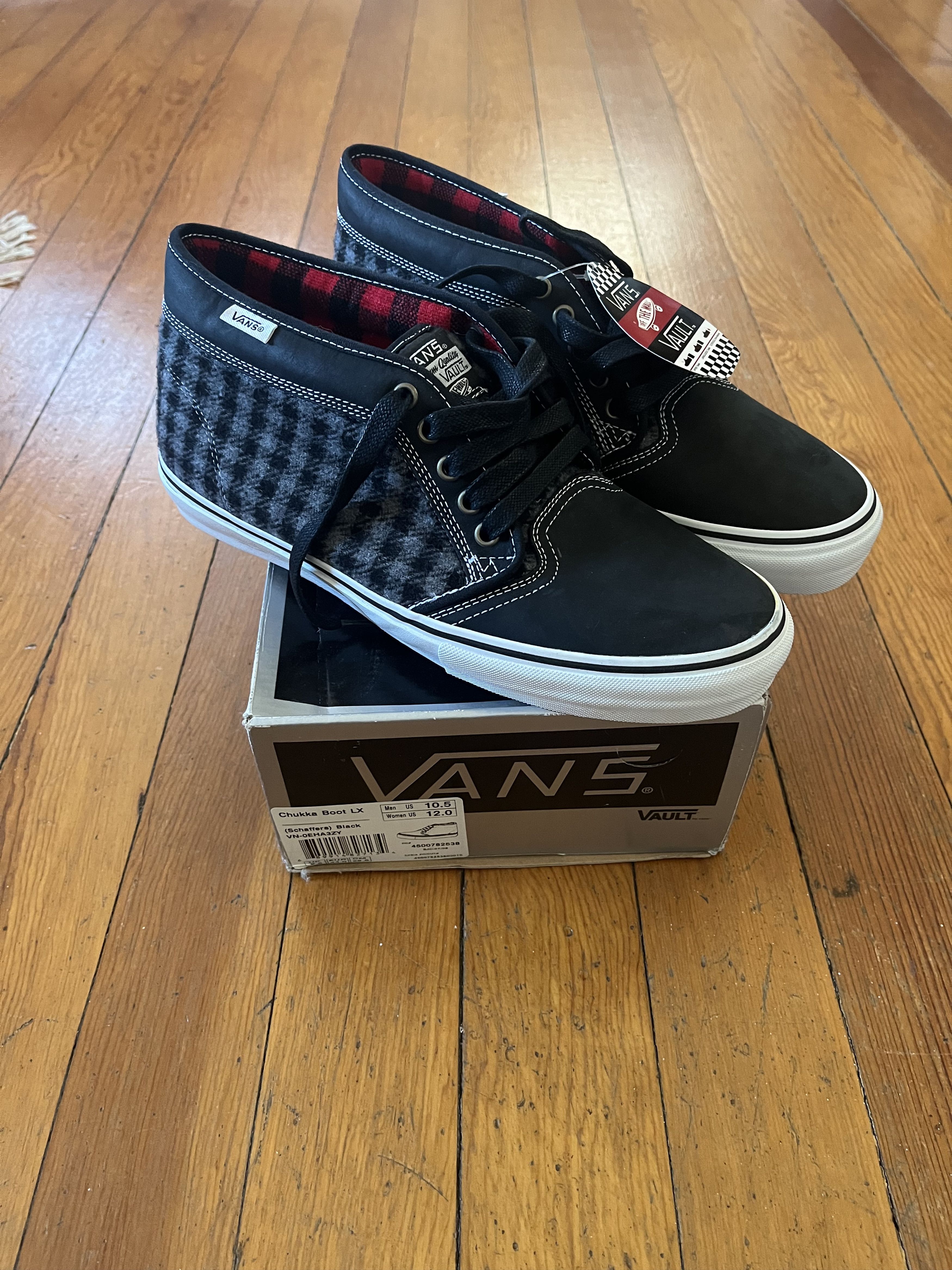 image of Vans Vault Chukka Wool Flannel Check Shoes in Black/Red/Grey, Men's (Size 10.5)