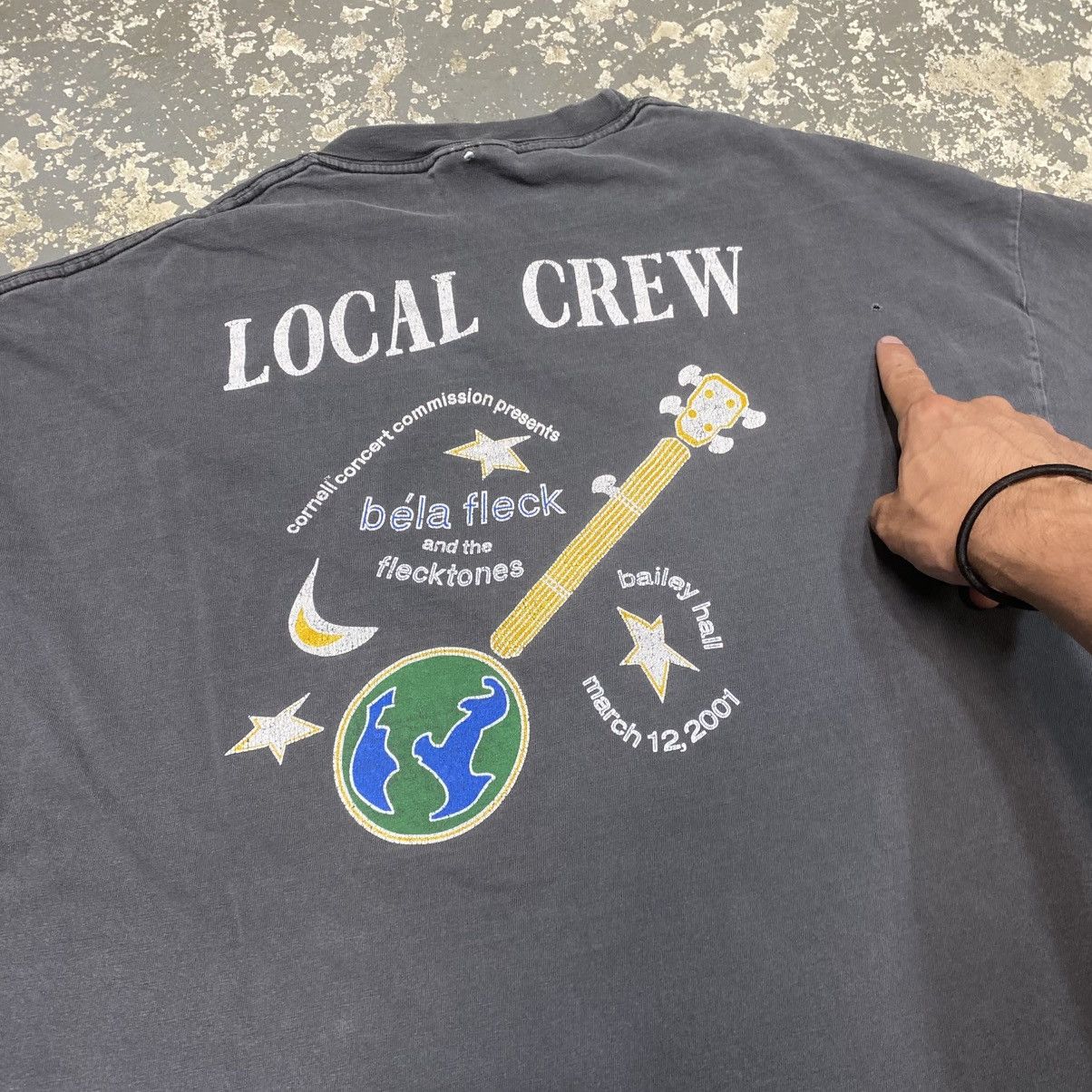 Band Tees Vintage Béla Fleck and the Flecktones Local Crew Cornell Size US XL / EU 56 / 4 - 8 Thumbnail