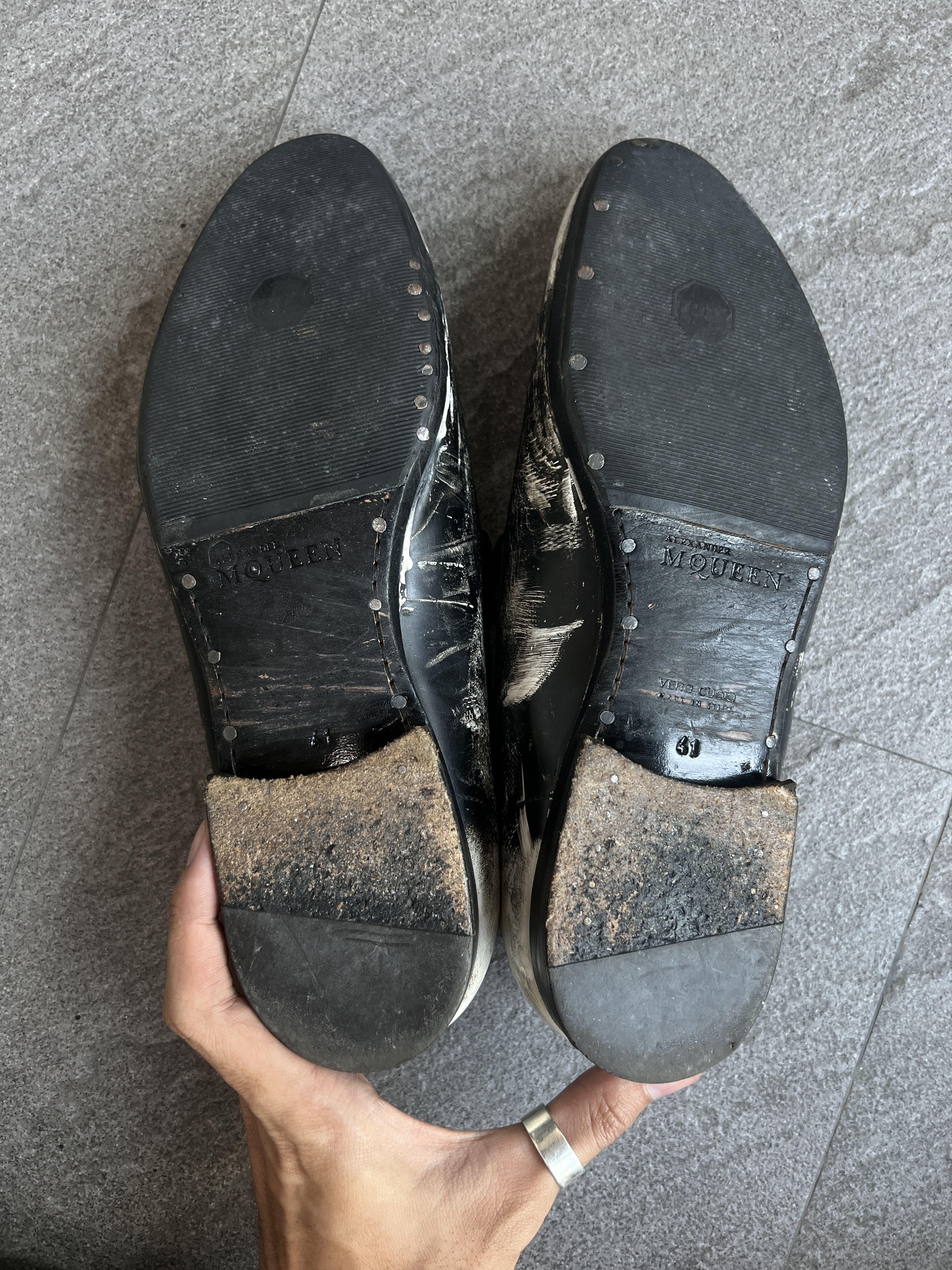 Alexander McQueen Alexander McQueen Skull Distressed Loafers EU41 Size US 8 / EU 41 - 12 Thumbnail