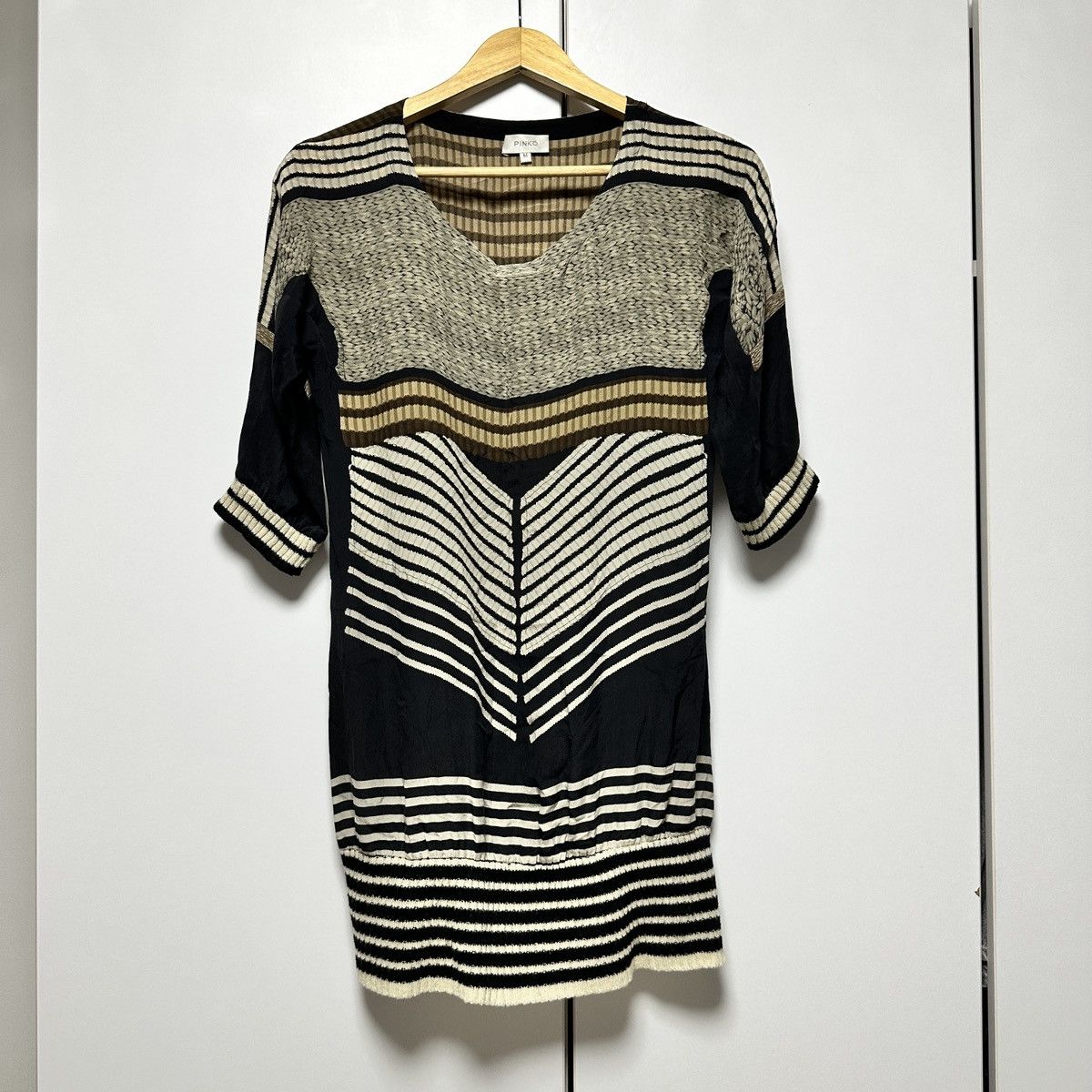 Pinko Pinko dress vintage Size M / US 6-8 / IT 42-44 - 1 Thumbnail