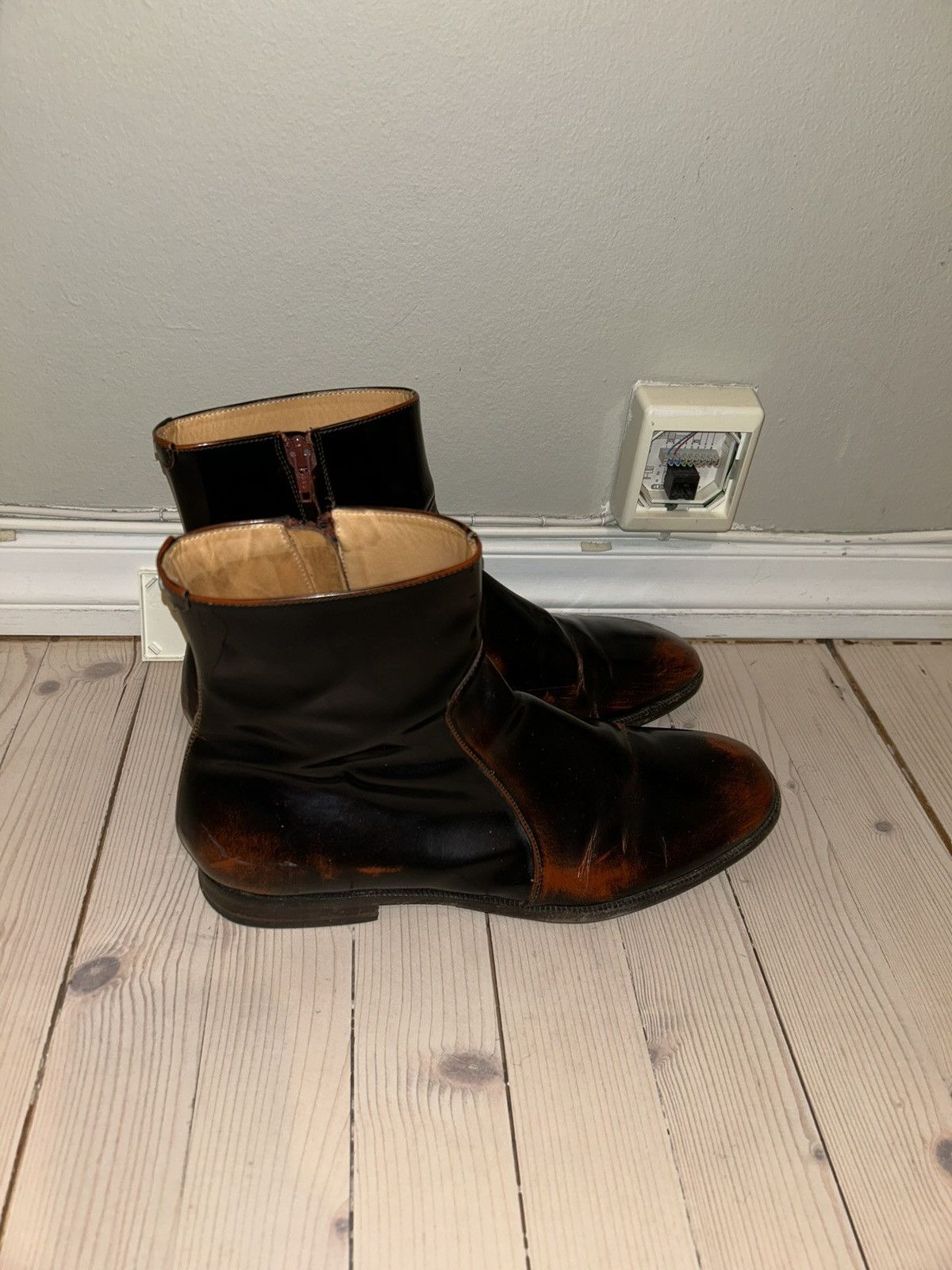Maison Margiela Patina patent boots Size US 9 / EU 42 - 10 Thumbnail