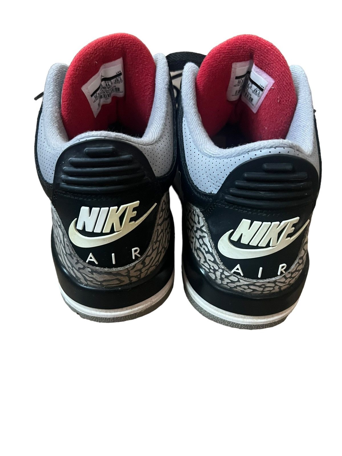 Jordan Brand BLACK CEMENT 3 Size US 10.5 / EU 43-44 - 4 Thumbnail