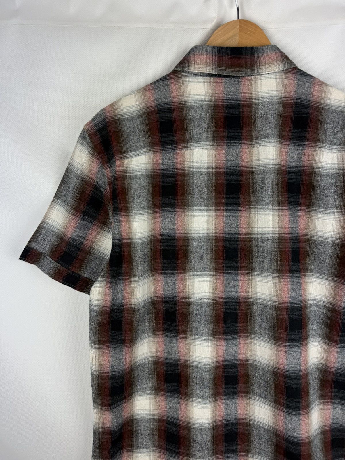 Allsaints Allsaints Men Dwight SS Men’s Plaid Flannel Button Up Shirt Size US S / EU 44-46 / 1 - 17 Thumbnail