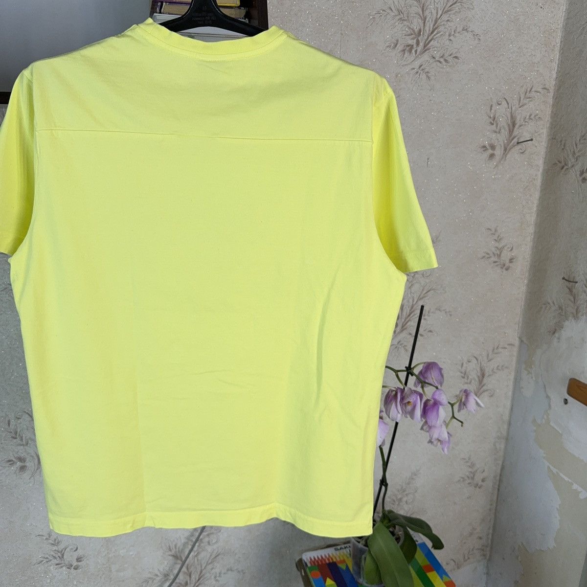 Nike × Vintage Vintage Nike T shirt Sportswear Acid Yellow Streetwear Sz L Size US L / EU 52-54 / 3 - 15 Thumbnail
