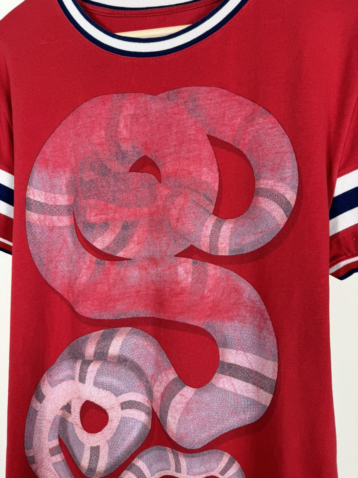 Designer GUCCI SNAKE RED TEE Size US S / EU 44-46 / 1 - 3 Thumbnail