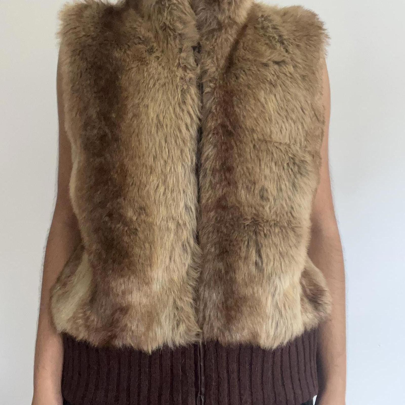 Other Faux fur vest with a high collar and zipper closure Size L / US 10 / IT 46 - 1 Thumbnail