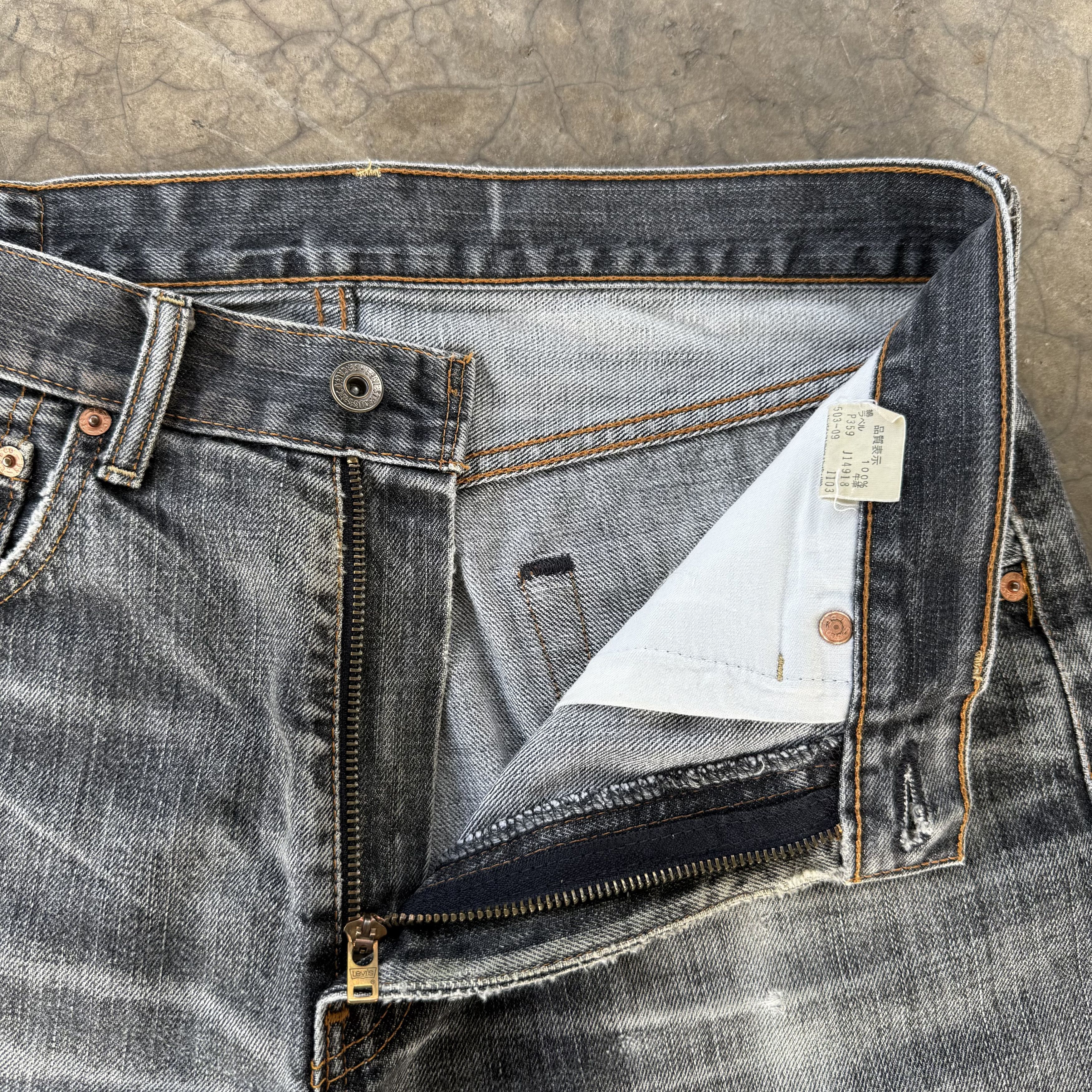 Levi's Vintage Clothing W32x29 Vintage Levi's 503 Faded Black Denim Jean Pants Size US 32 / EU 48 - 6 Thumbnail