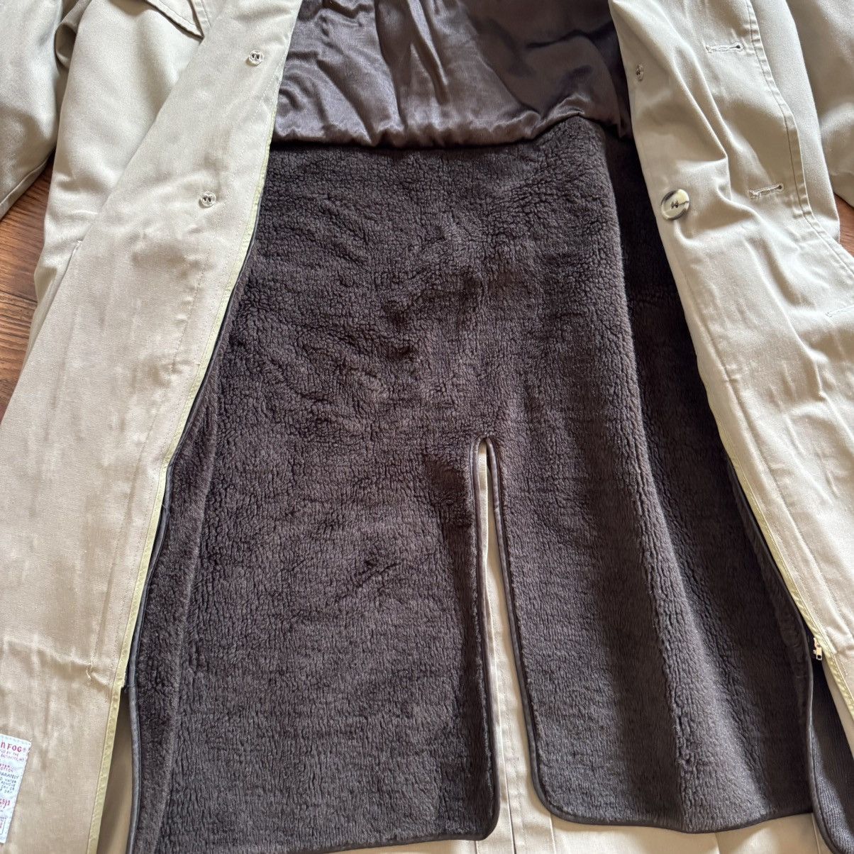 London Fog London Fog Trench Coat Lined Belted Beige 42 X-Long Tall Size US XS / EU 42 / 0 - 7 Thumbnail