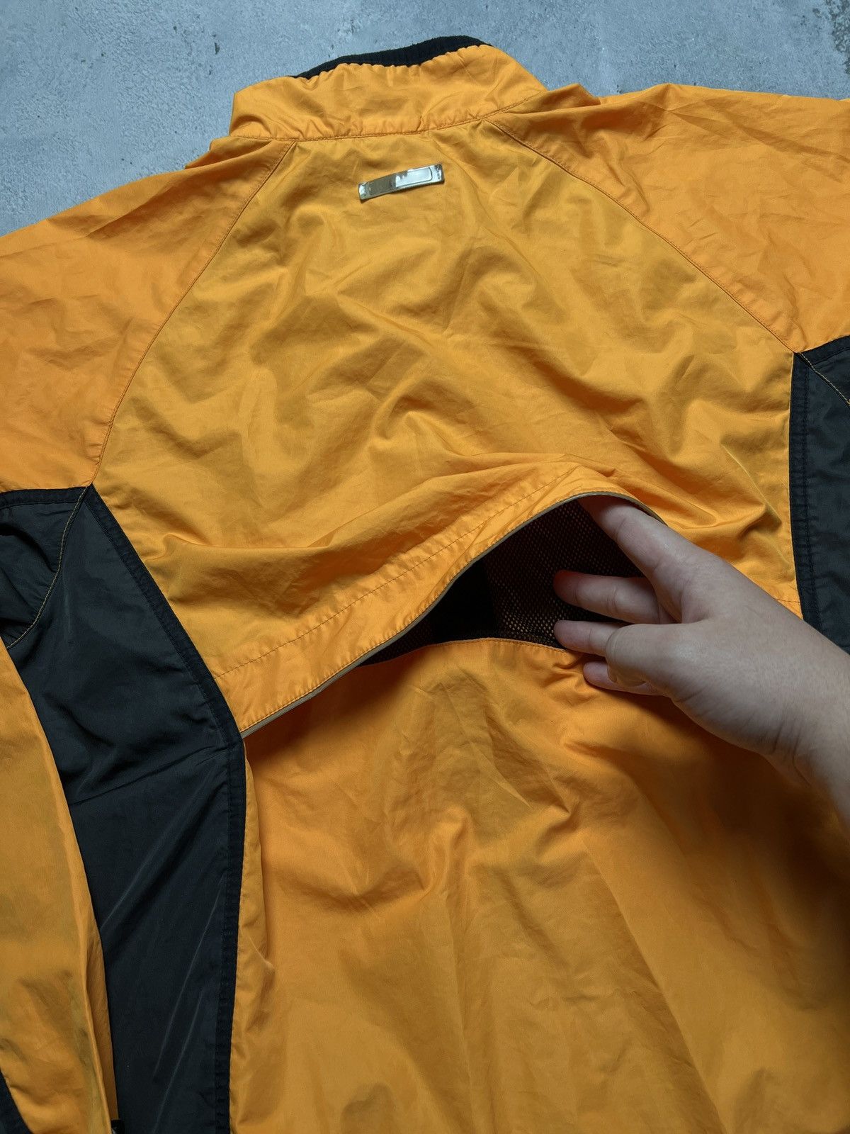 Nike Nike Vintage Zipper Track Jacket swoosh logo Spell Out y2k Size US L / EU 52-54 / 3 - 12 Thumbnail